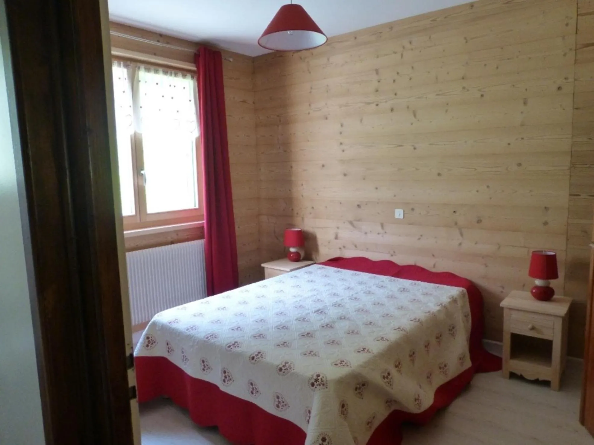 Bedroom, Bed in Le Fayet d'en haut