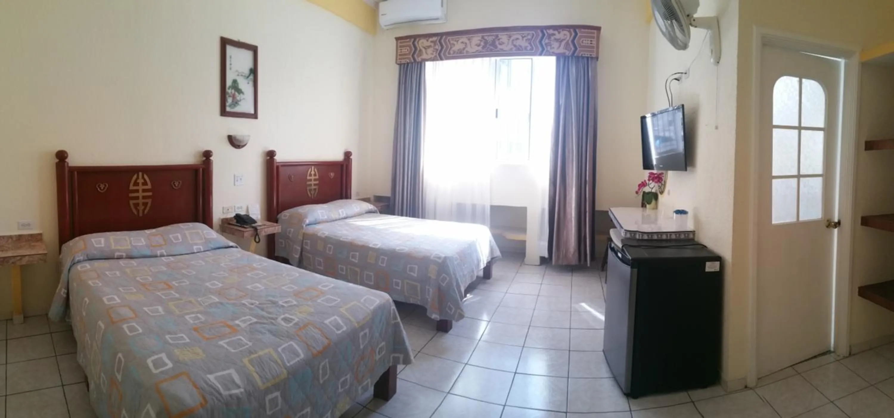 Double Room - single occupancy in Hotel Pekin
