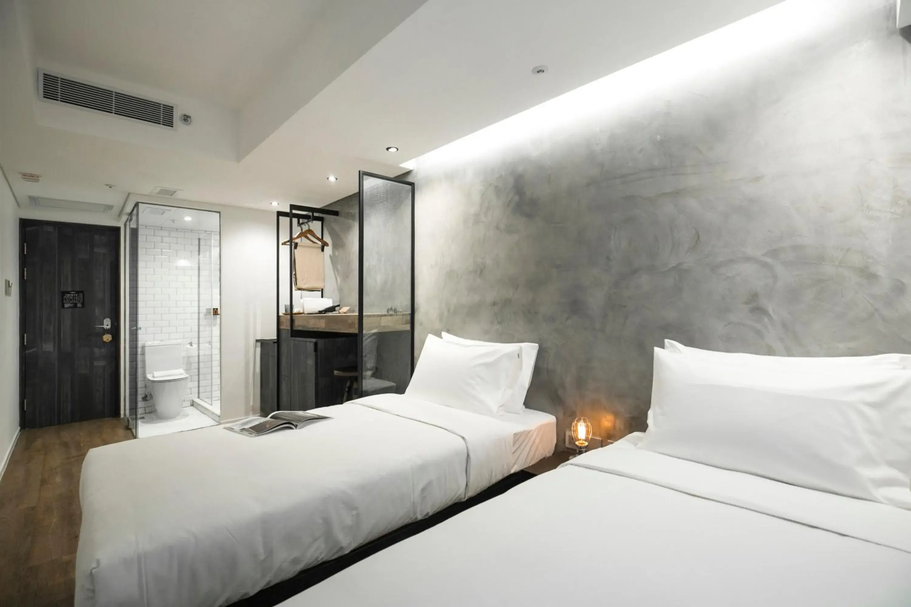 Premier Queen Room in Hotel Hart Premier Queen Room in Hotel Hart