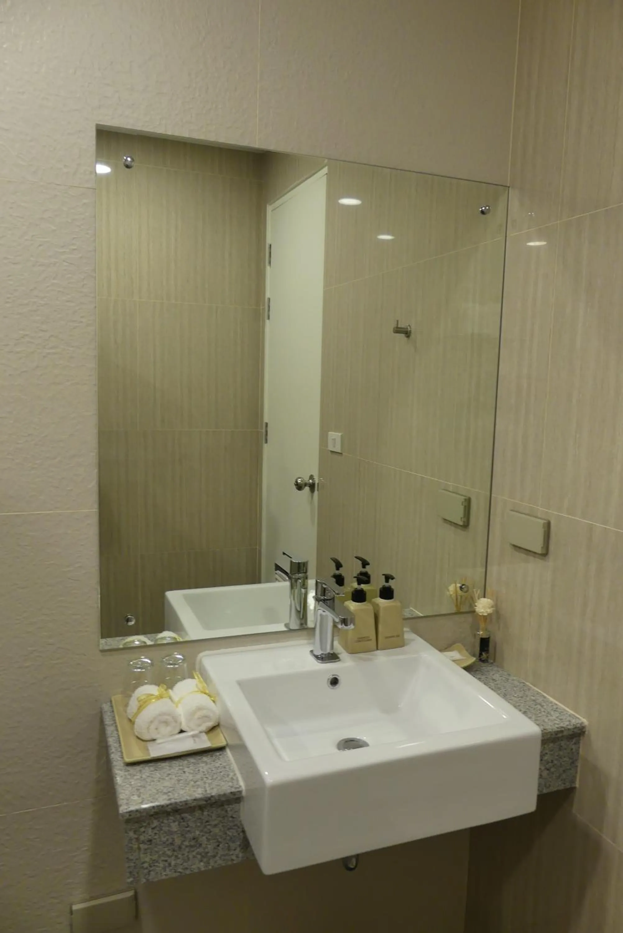 Bathroom in The Garden 304