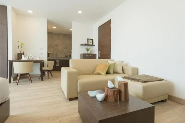 Seating area in The Garden 304