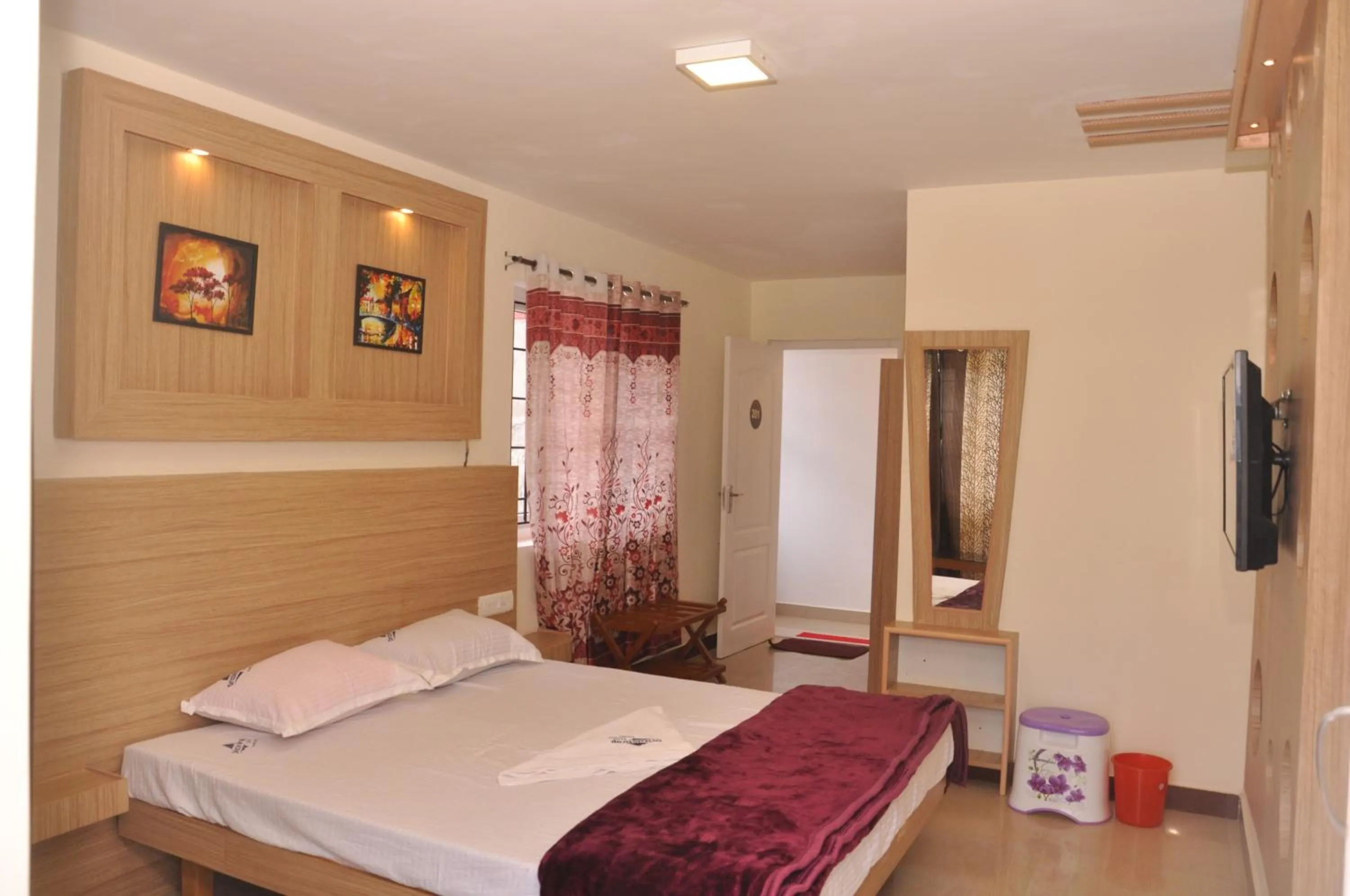 Bed in Drizzle Drop Inn