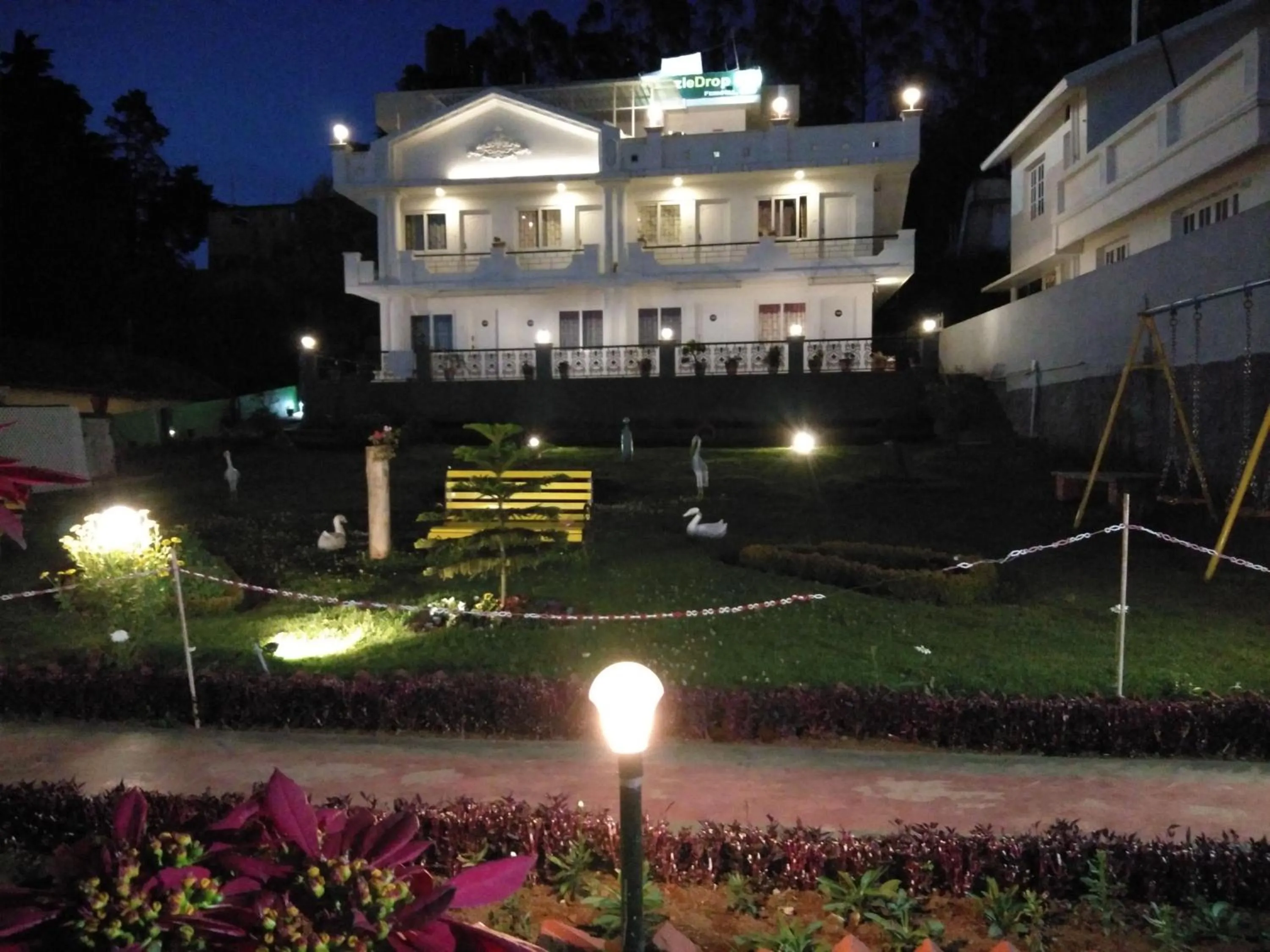 Breakfast in Drizzle Drop Inn