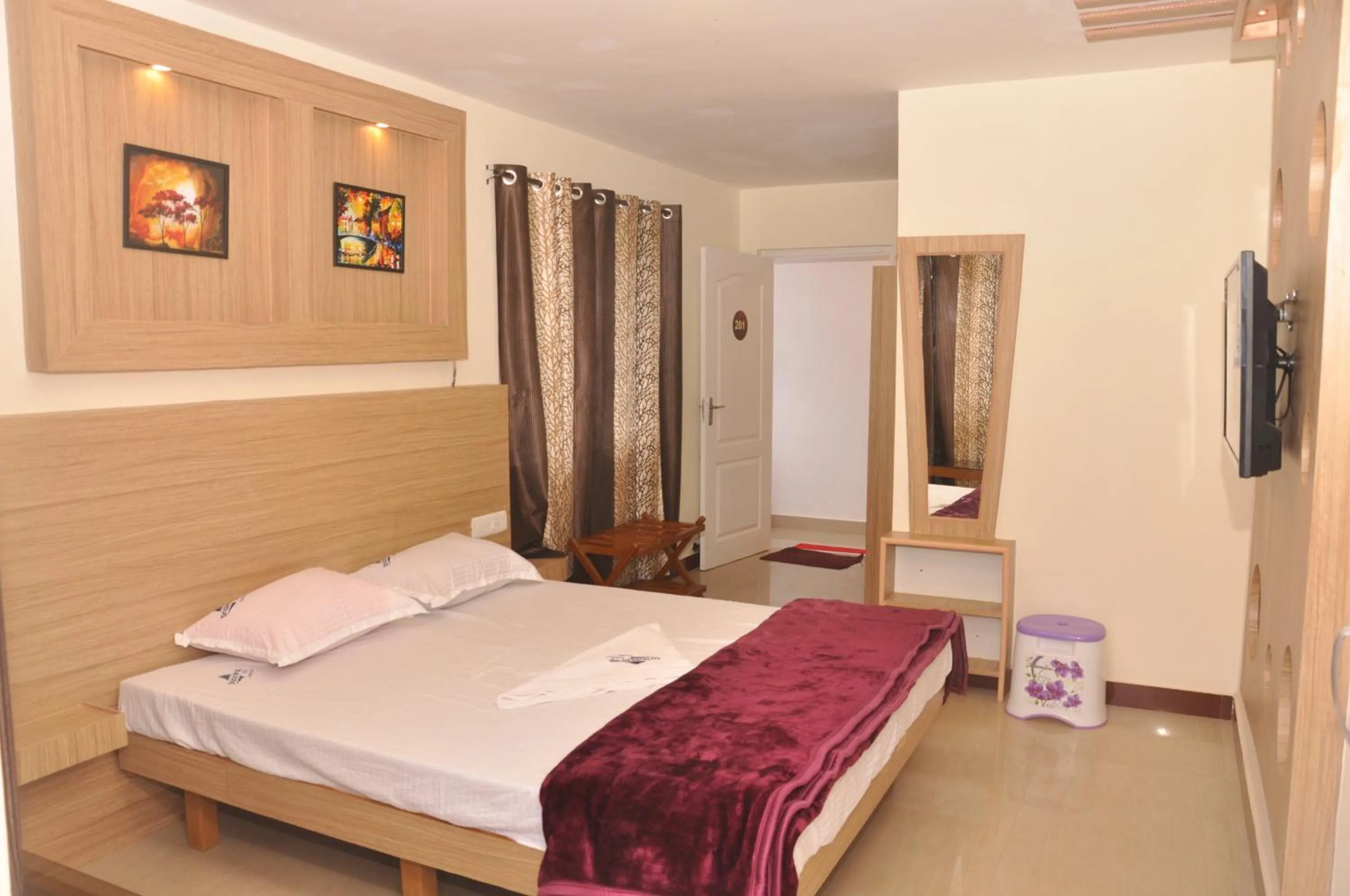 Bed in Drizzle Drop Inn