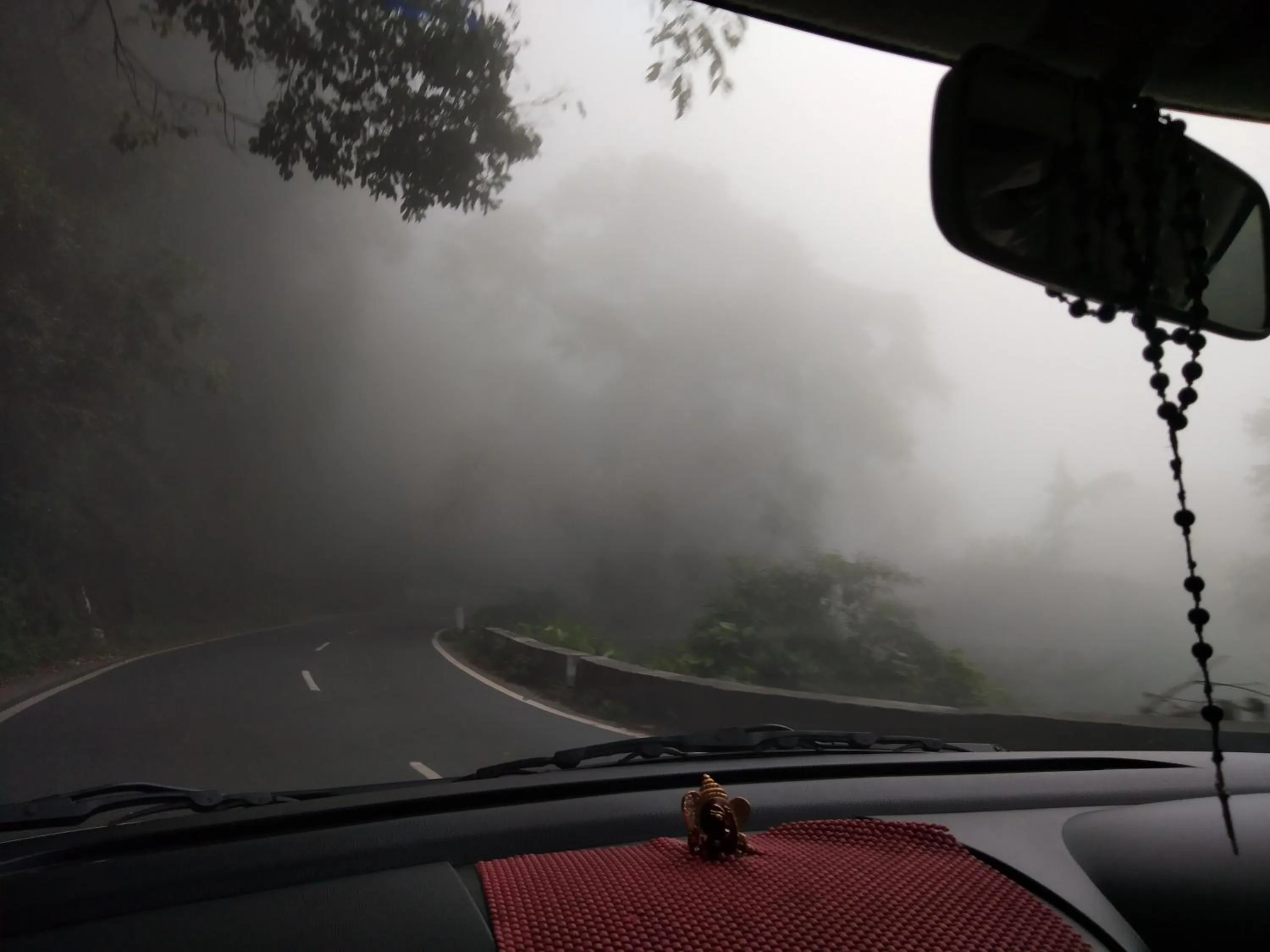 Breakfast in Drizzle Drop Inn