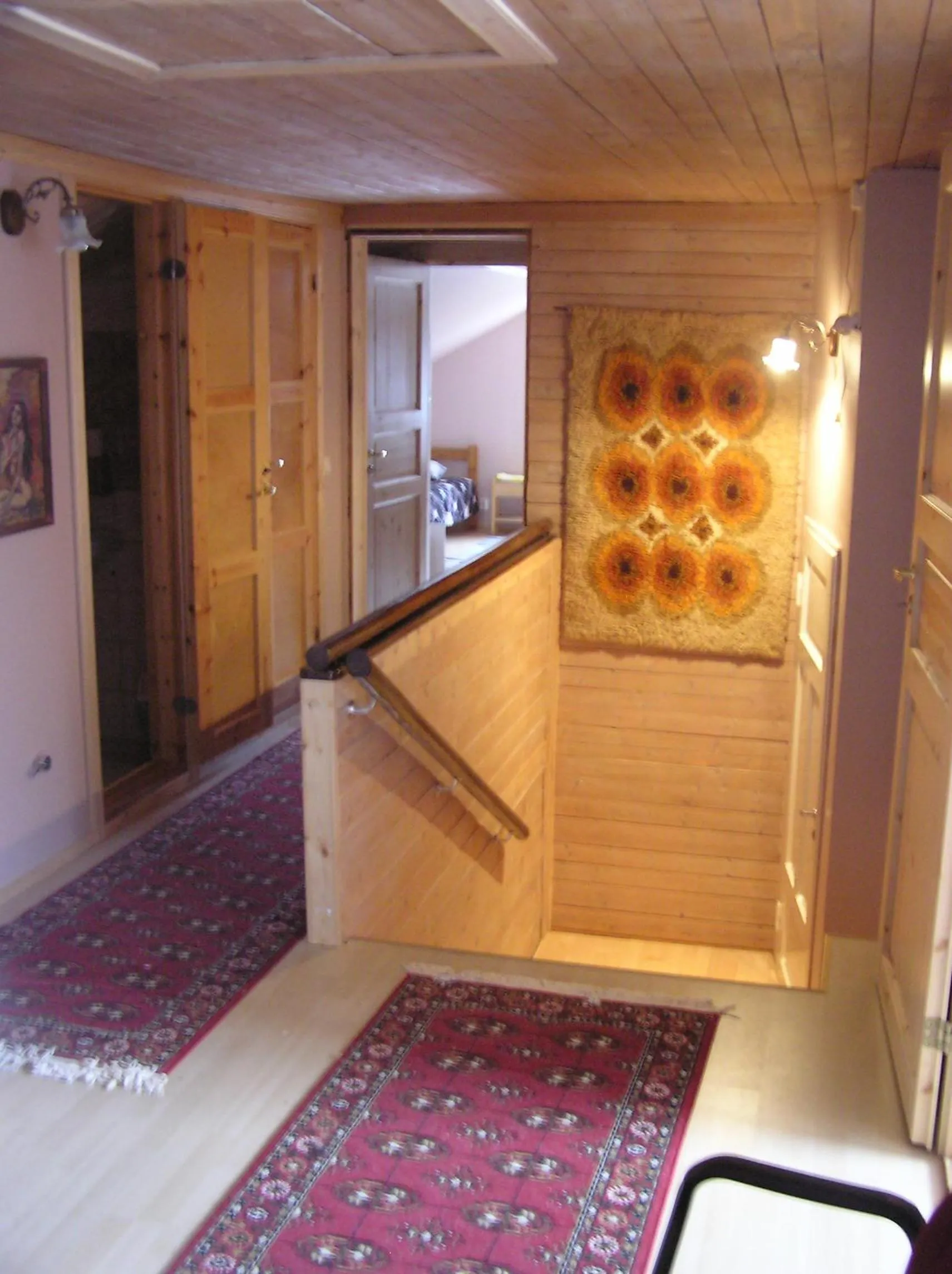 Communal lounge/ TV room in Majatalo Tyrni