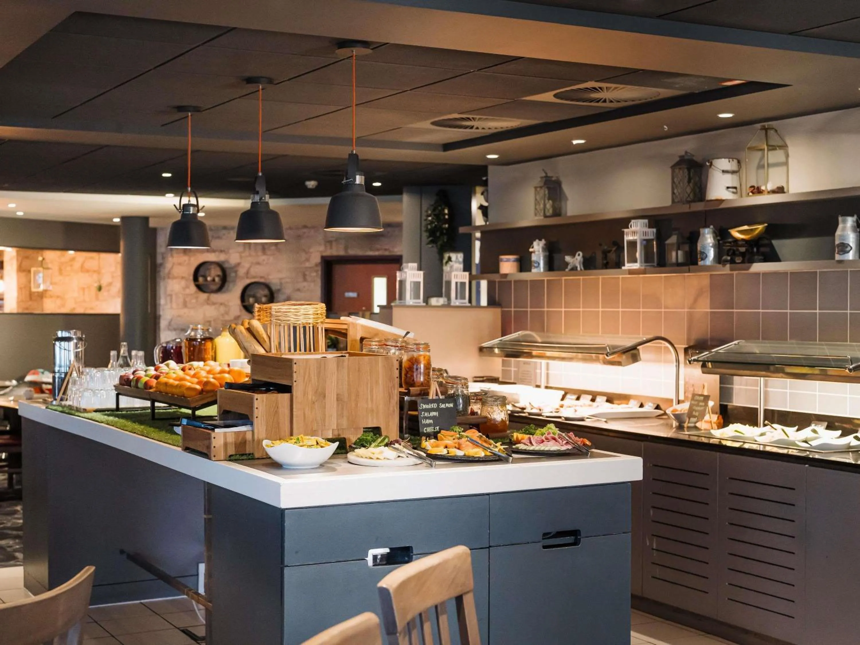 Breakfast in Novotel Milton Keynes