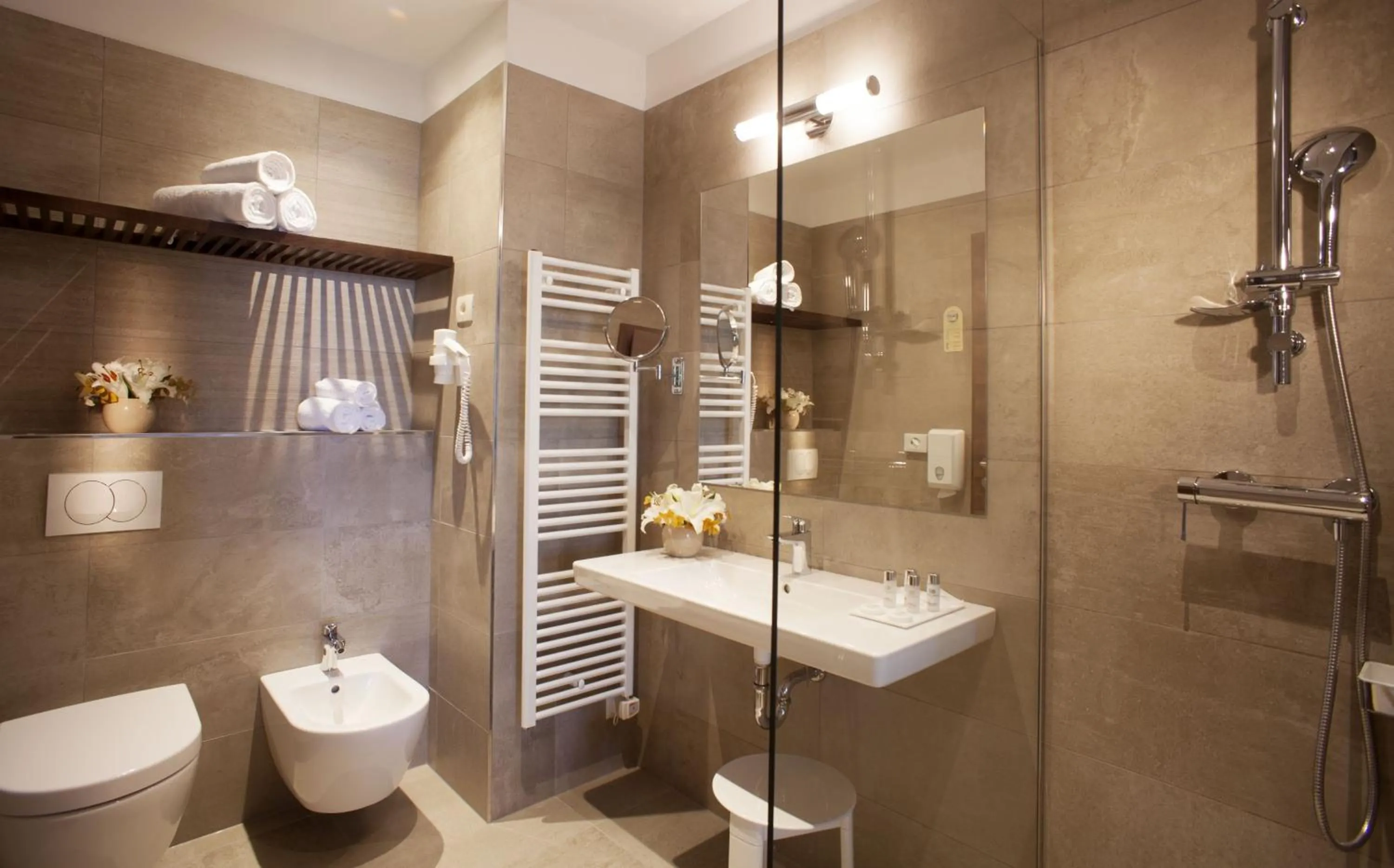 Bathroom in Hotel Cliff Belvedere