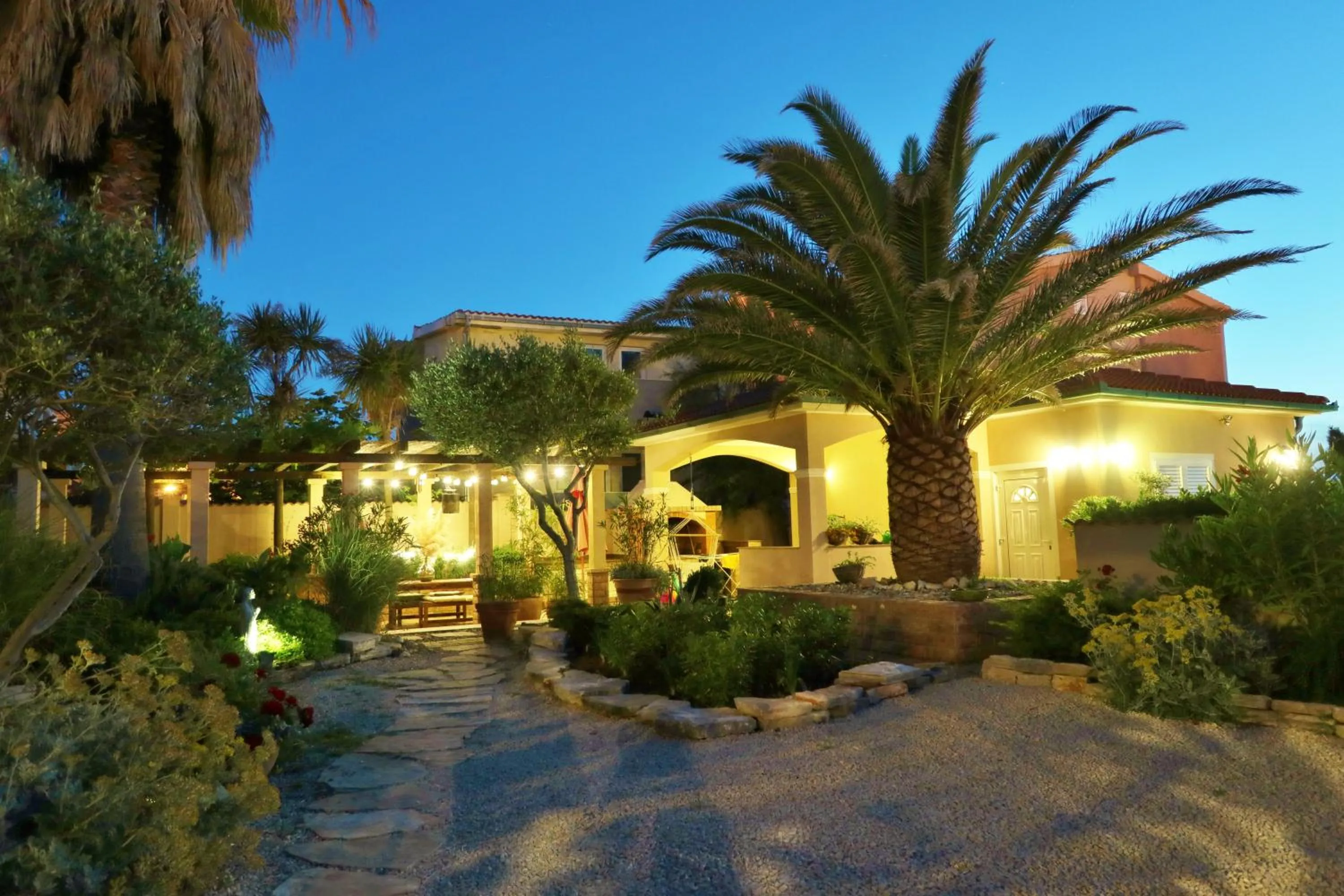 Facade/entrance in Villa Lantana