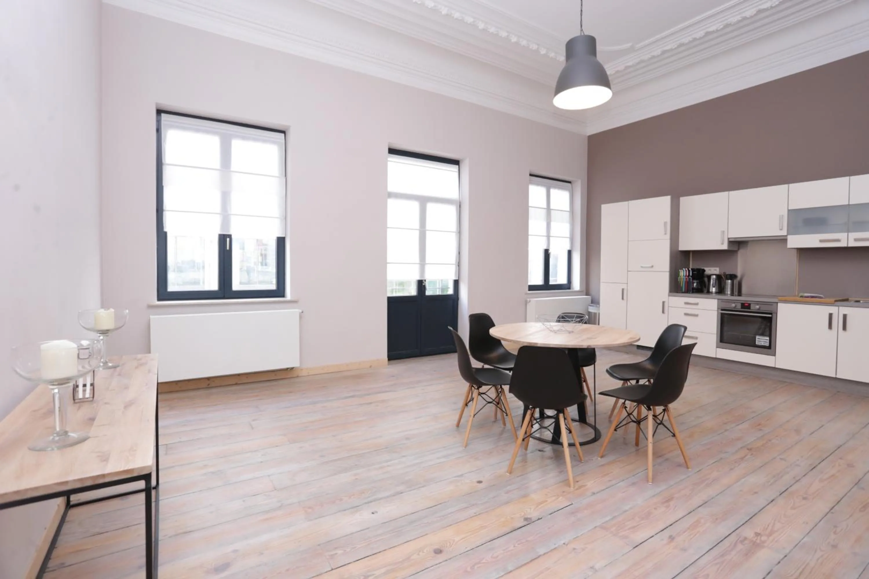 Parlamentarium apartment