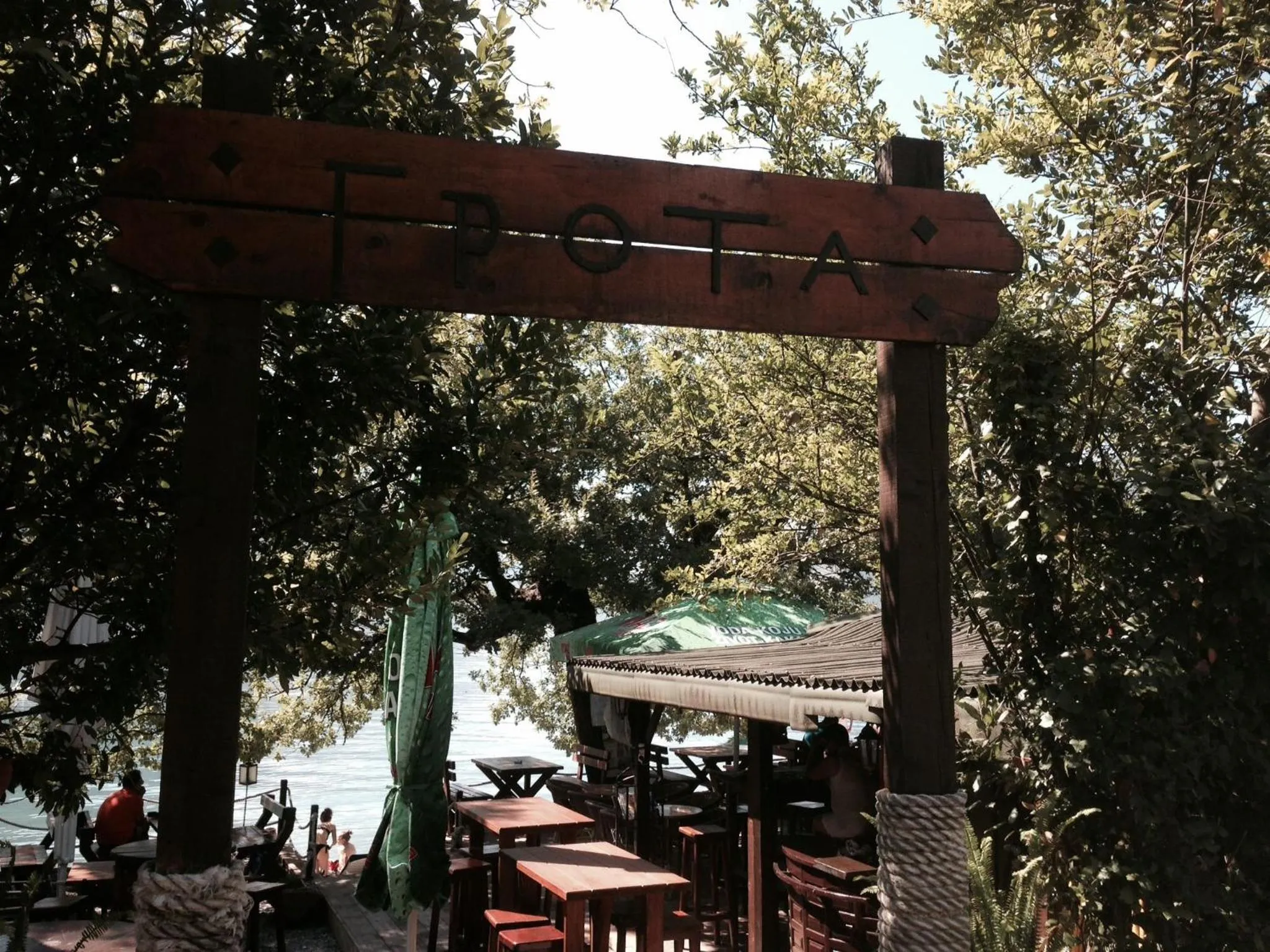 Beach in Spacious Family 4BR Seaside House, Fantastic Sea Views, 20 Meters to Beach