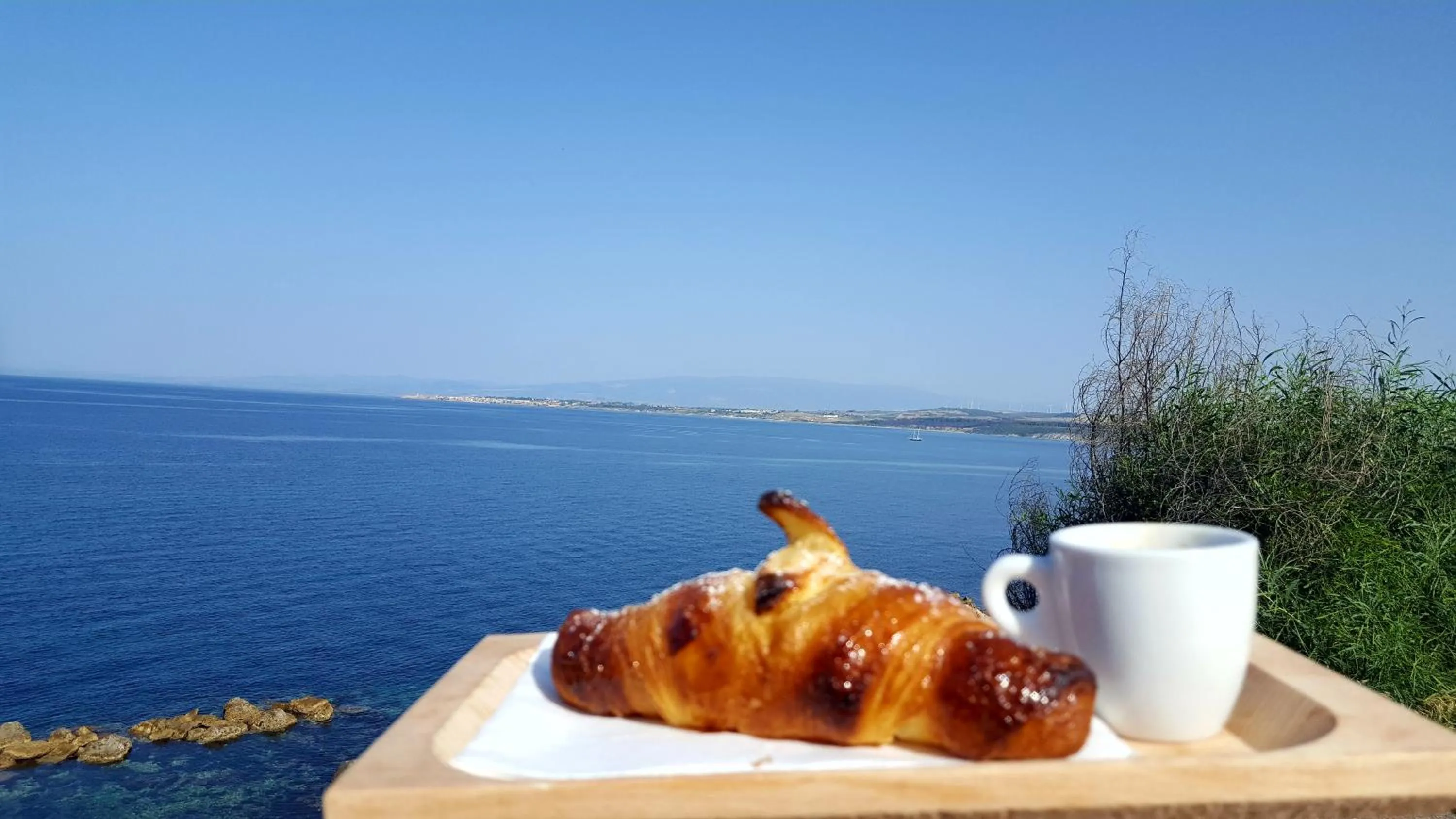 Breakfast in Residence "Il Faro"