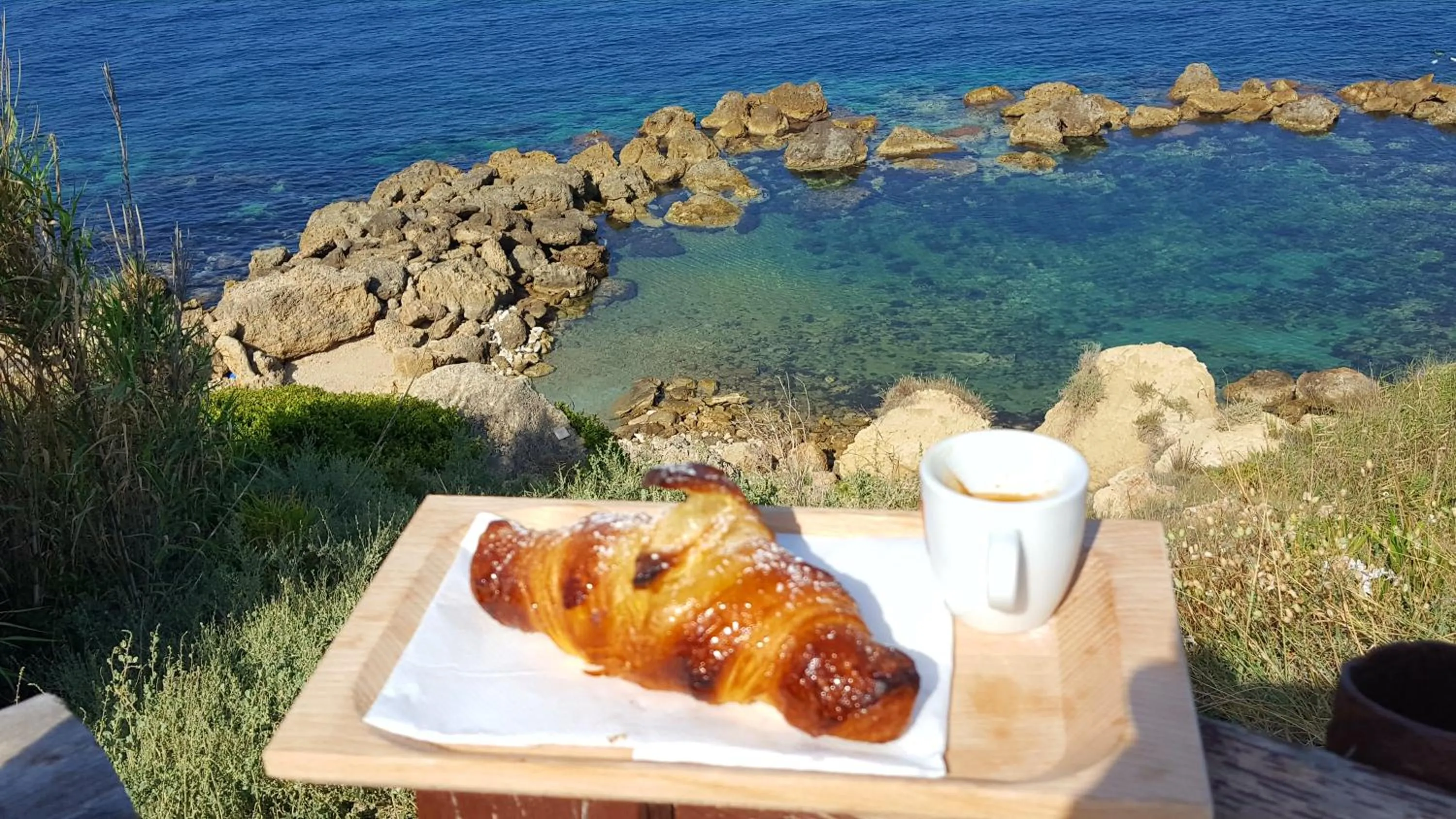 Breakfast in Residence "Il Faro"