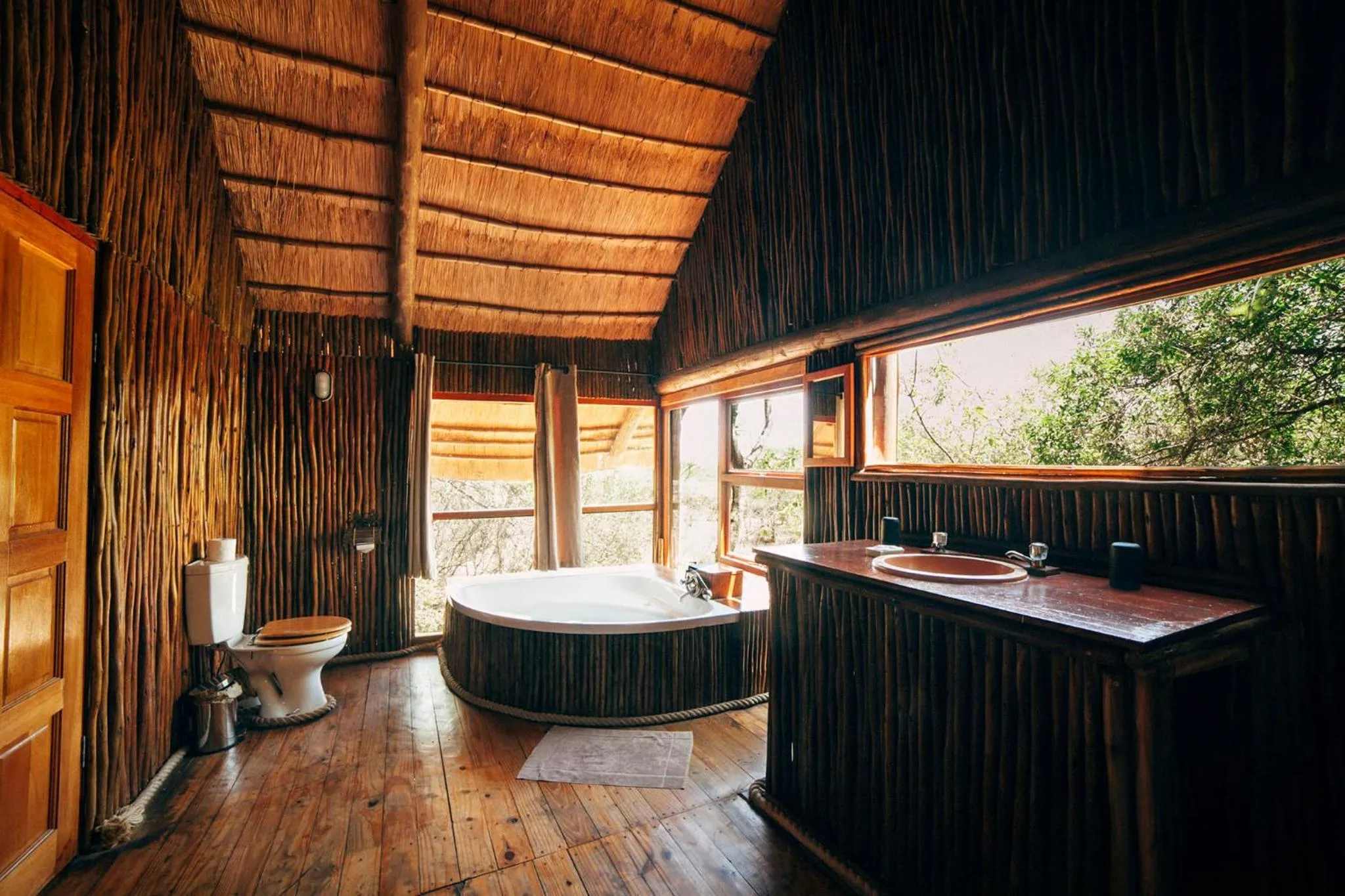 Photo of the whole room in Pezulu Tree House Lodge