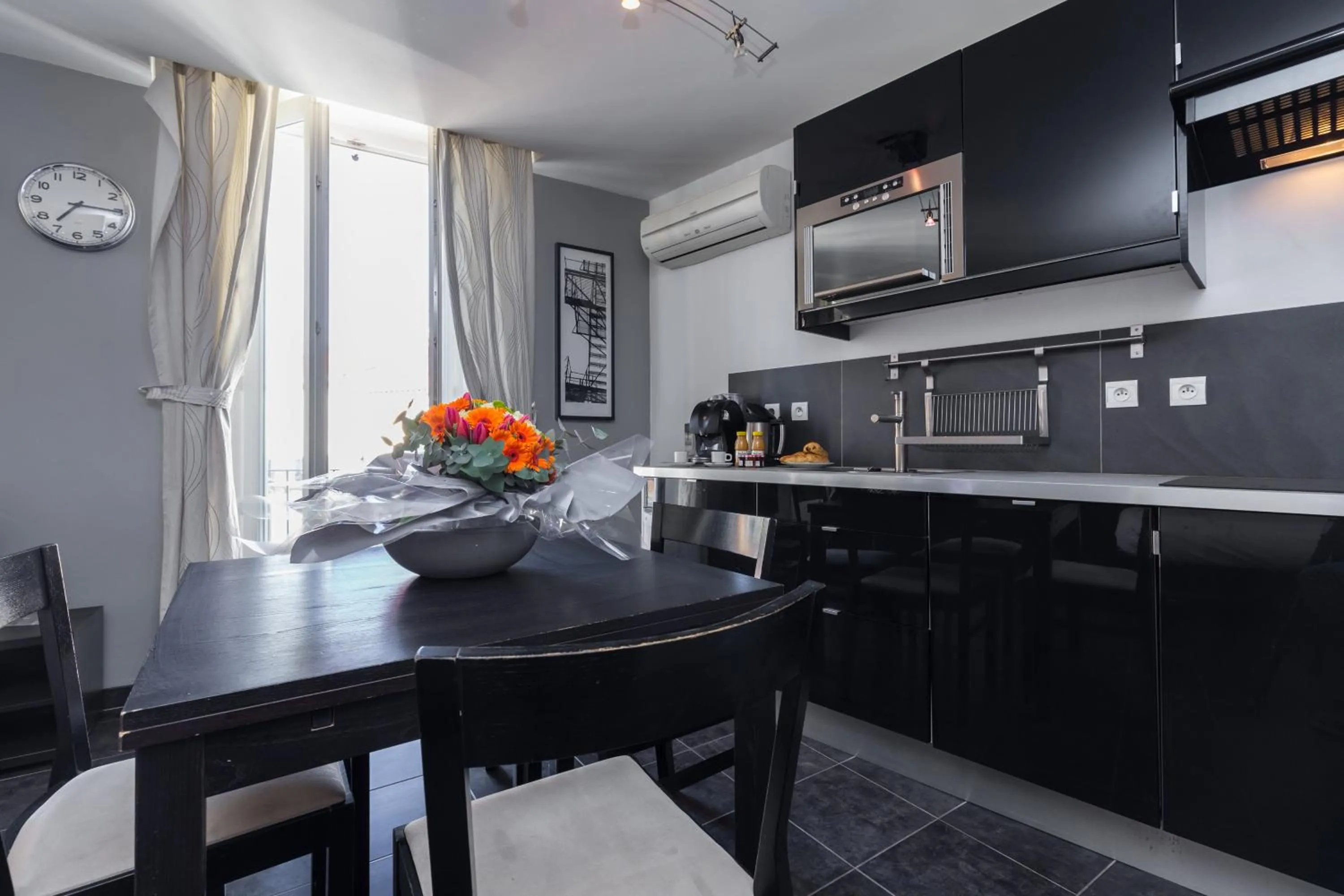 Kitchen or kitchenette in Florella Maréchal Joffre