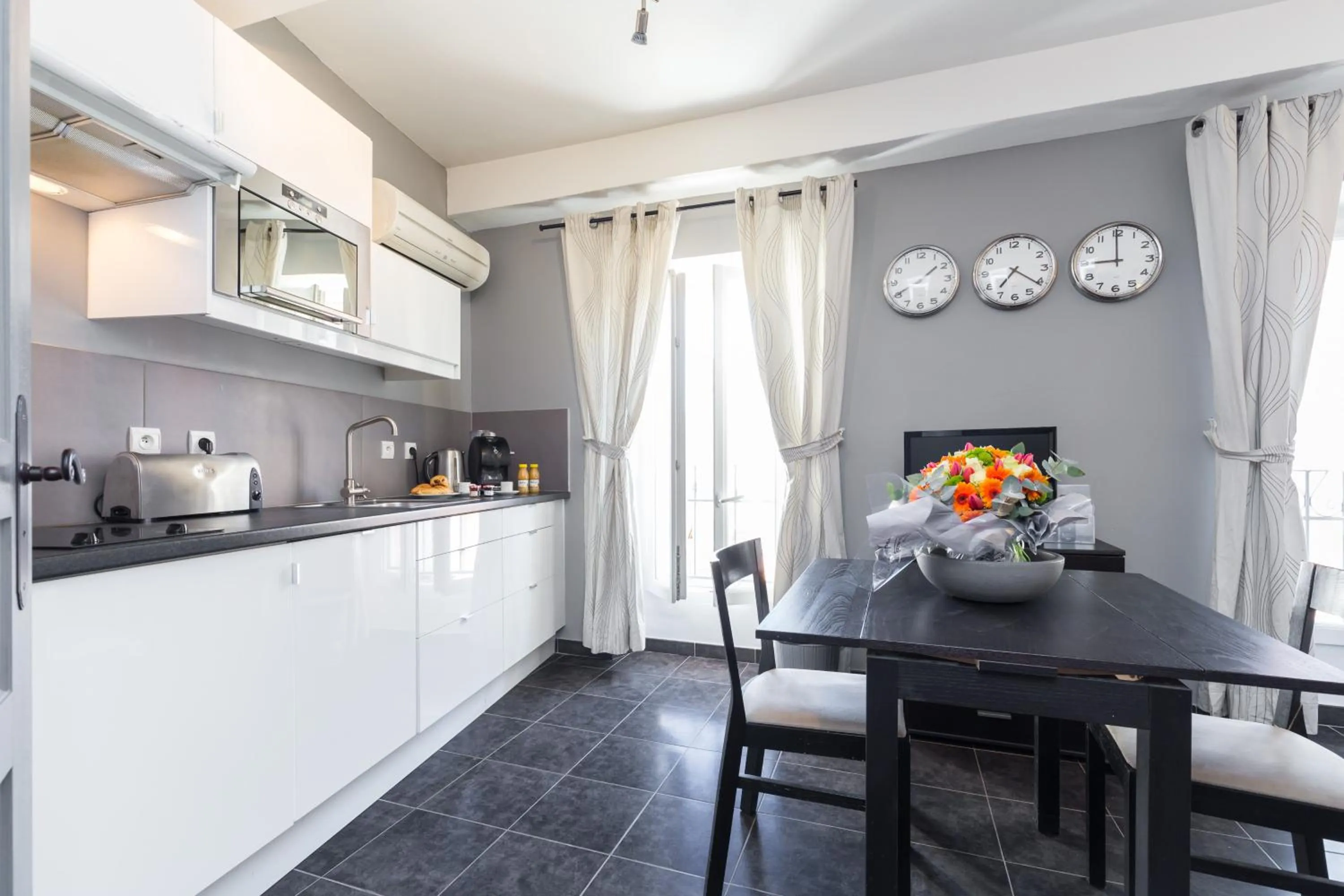 Kitchen or kitchenette in Florella Maréchal Joffre