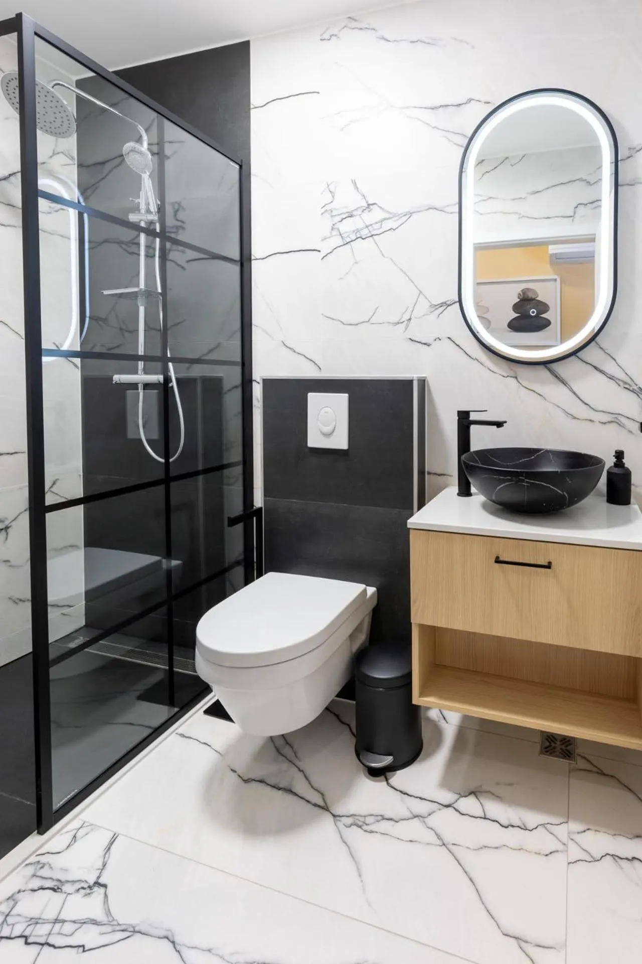 Shower in Hotel Dolenjc