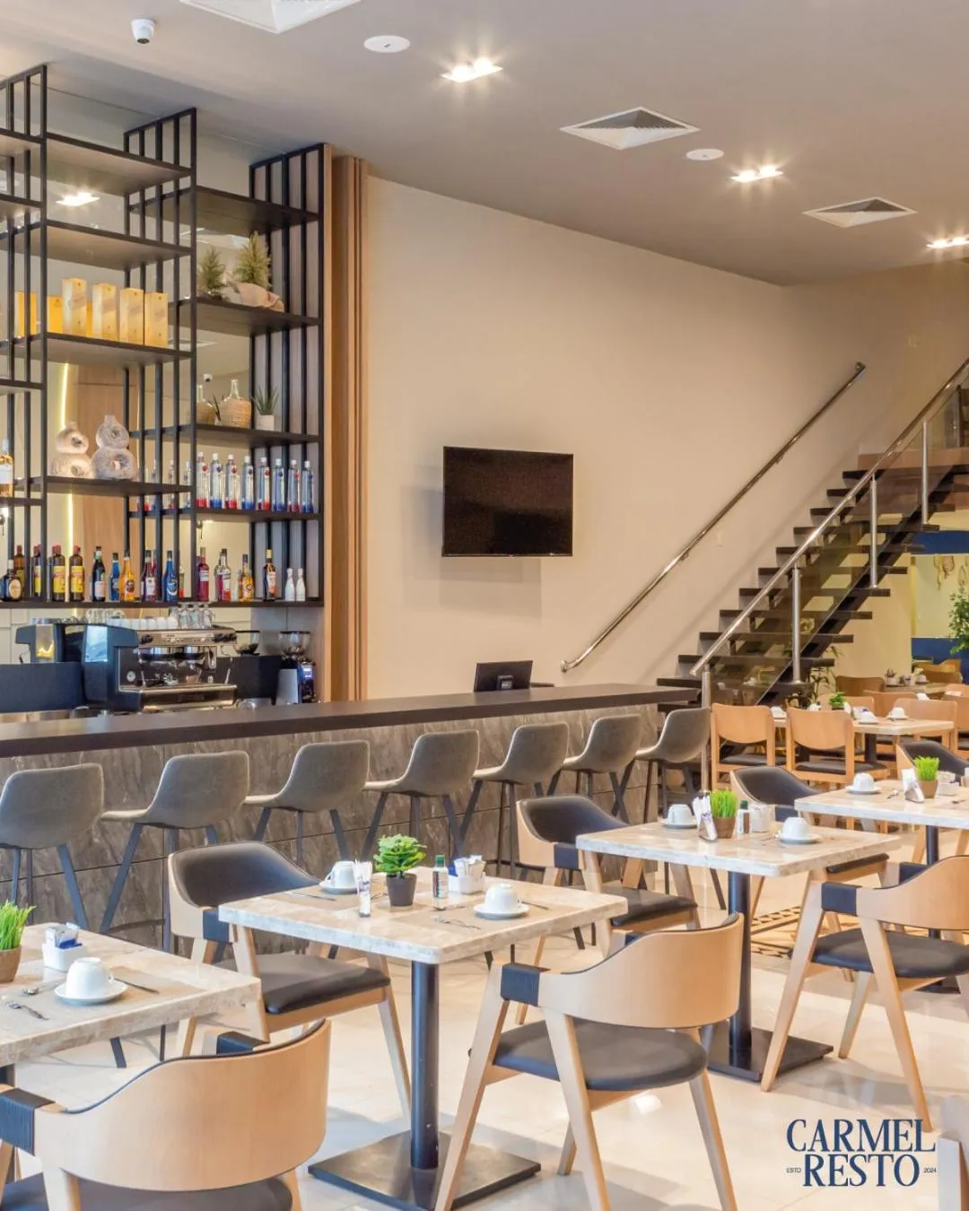 Restaurant/places to eat in Howard Johnson Ciudad del Este