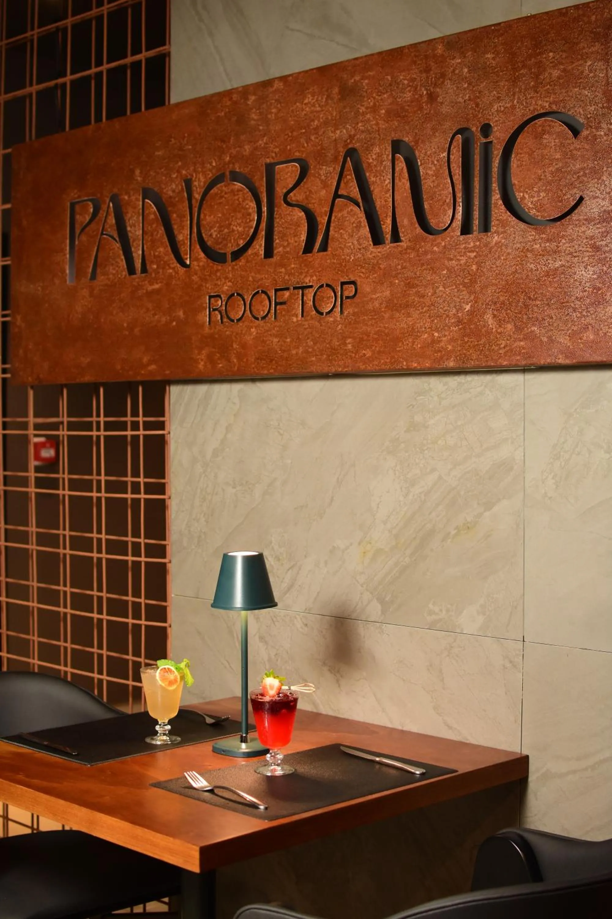 Restaurant/places to eat in Howard Johnson Ciudad del Este