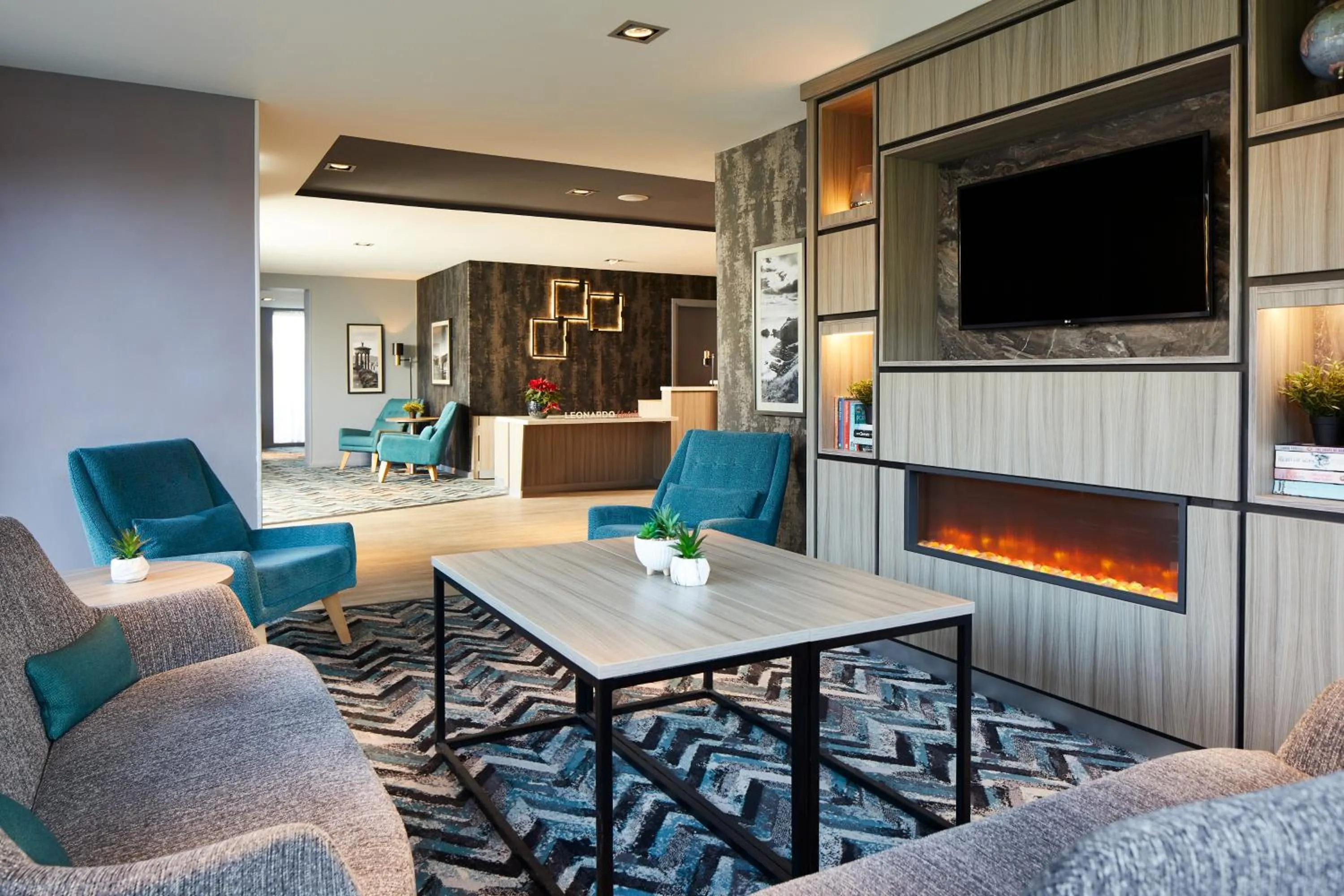 Lobby or reception in Leonardo Inn Aberdeen Airport