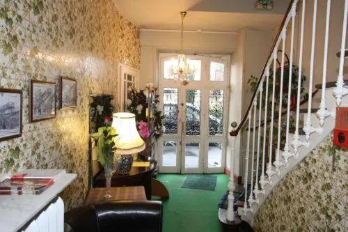 Lobby or reception in Cit'Hotel Marie Stuart