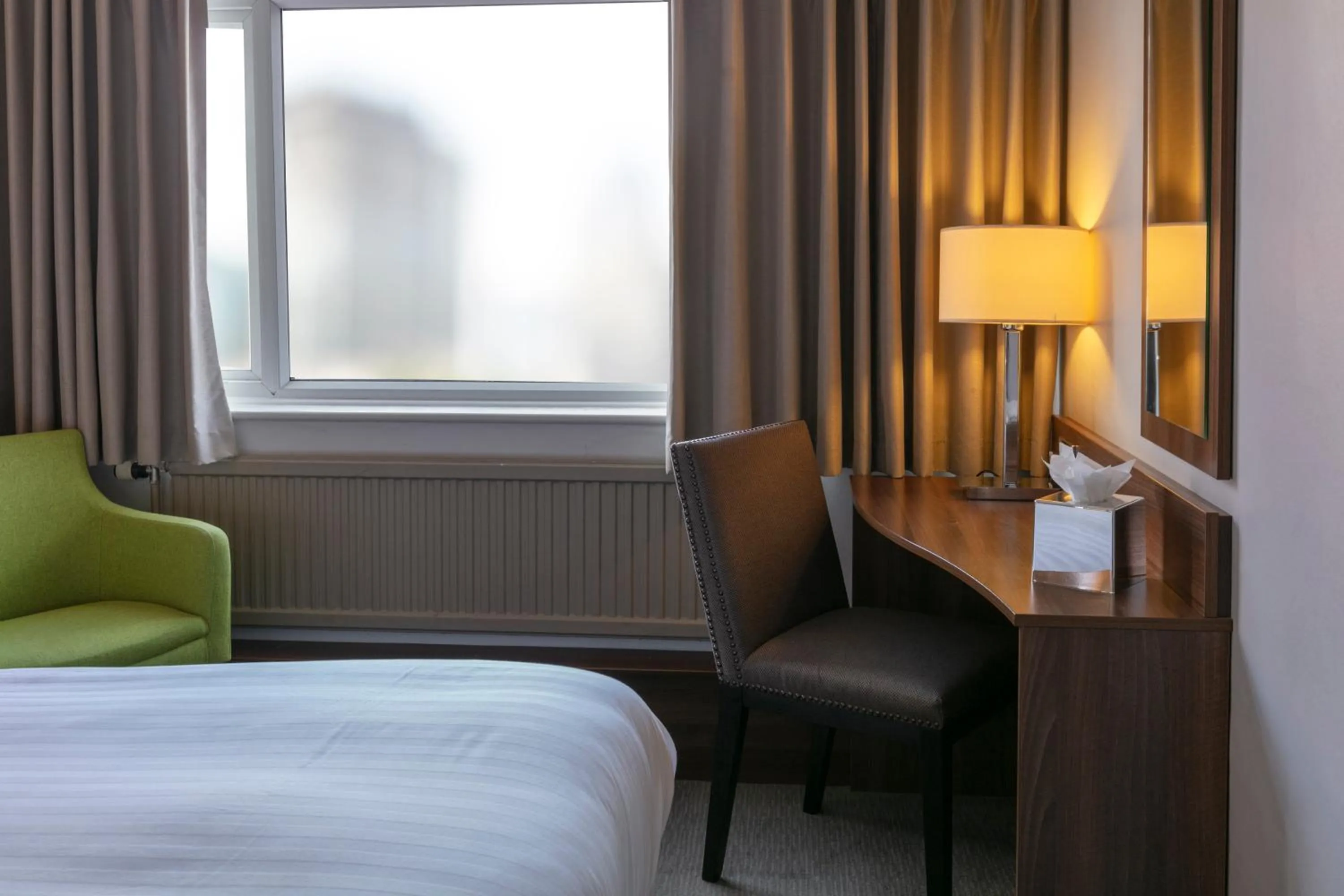 Seating area in Cresta Court Hotel