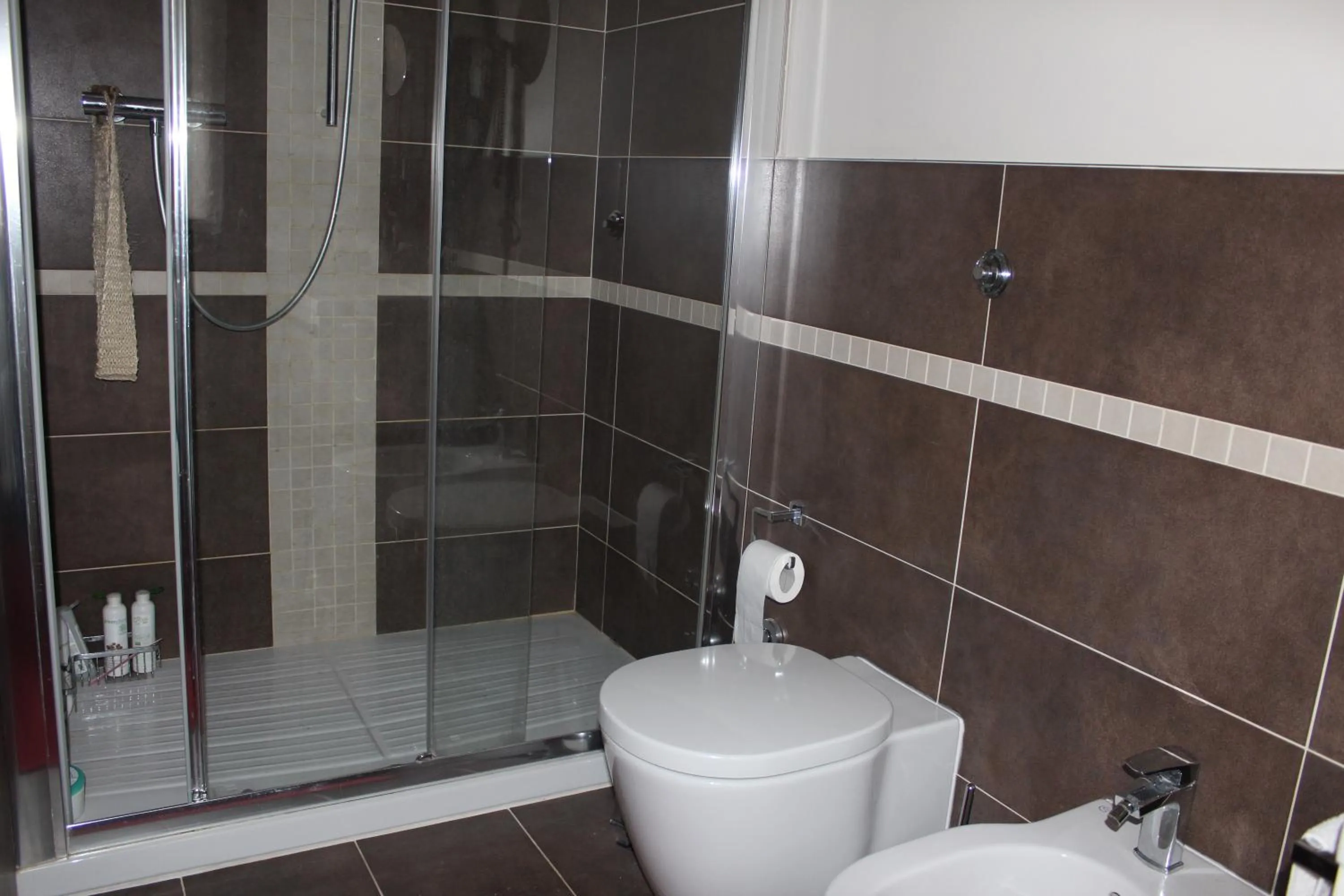 Bathroom in Home Meditamondo