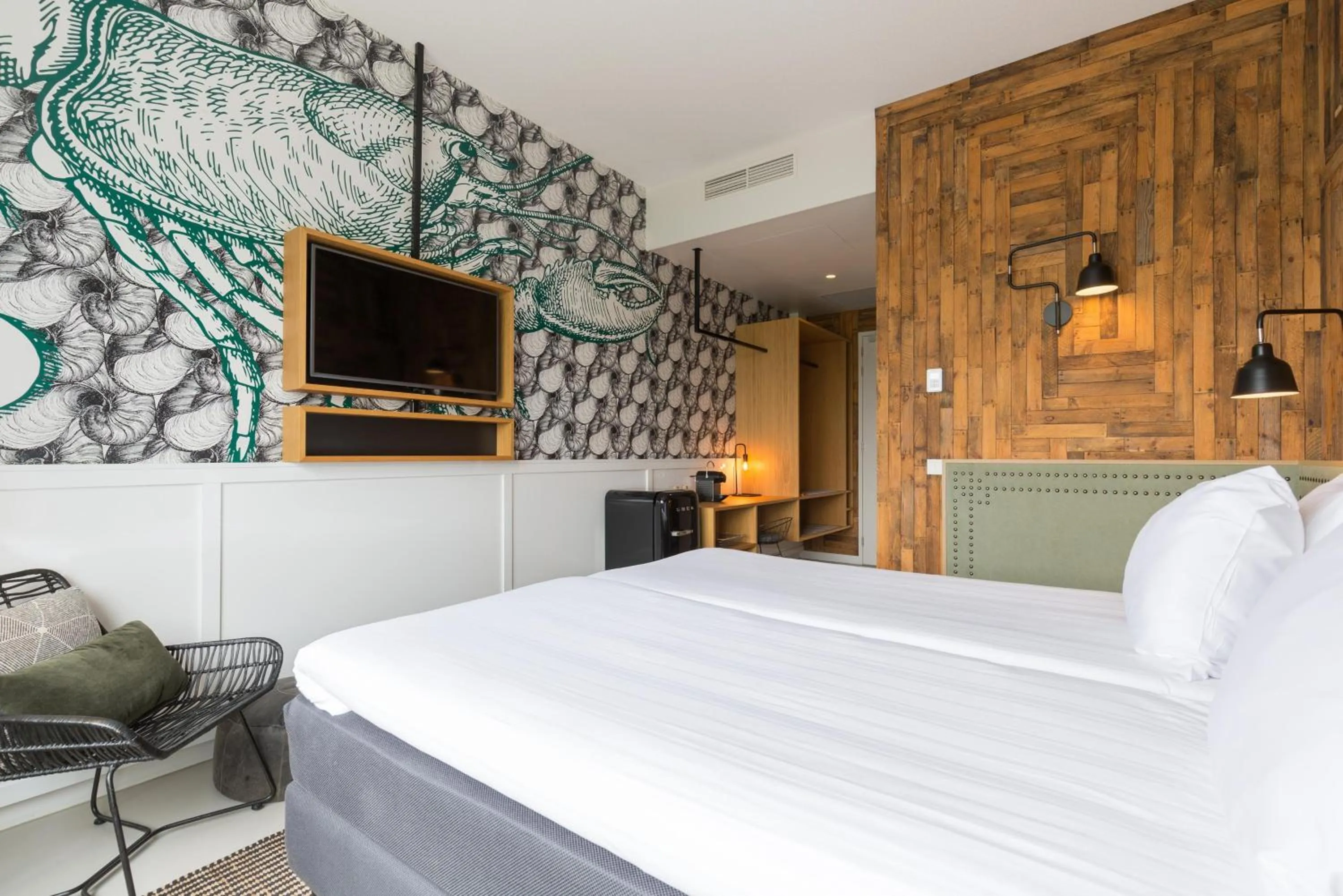 Photo of the whole room, Bed in Leonardo Hotel Vinkeveen Amsterdam