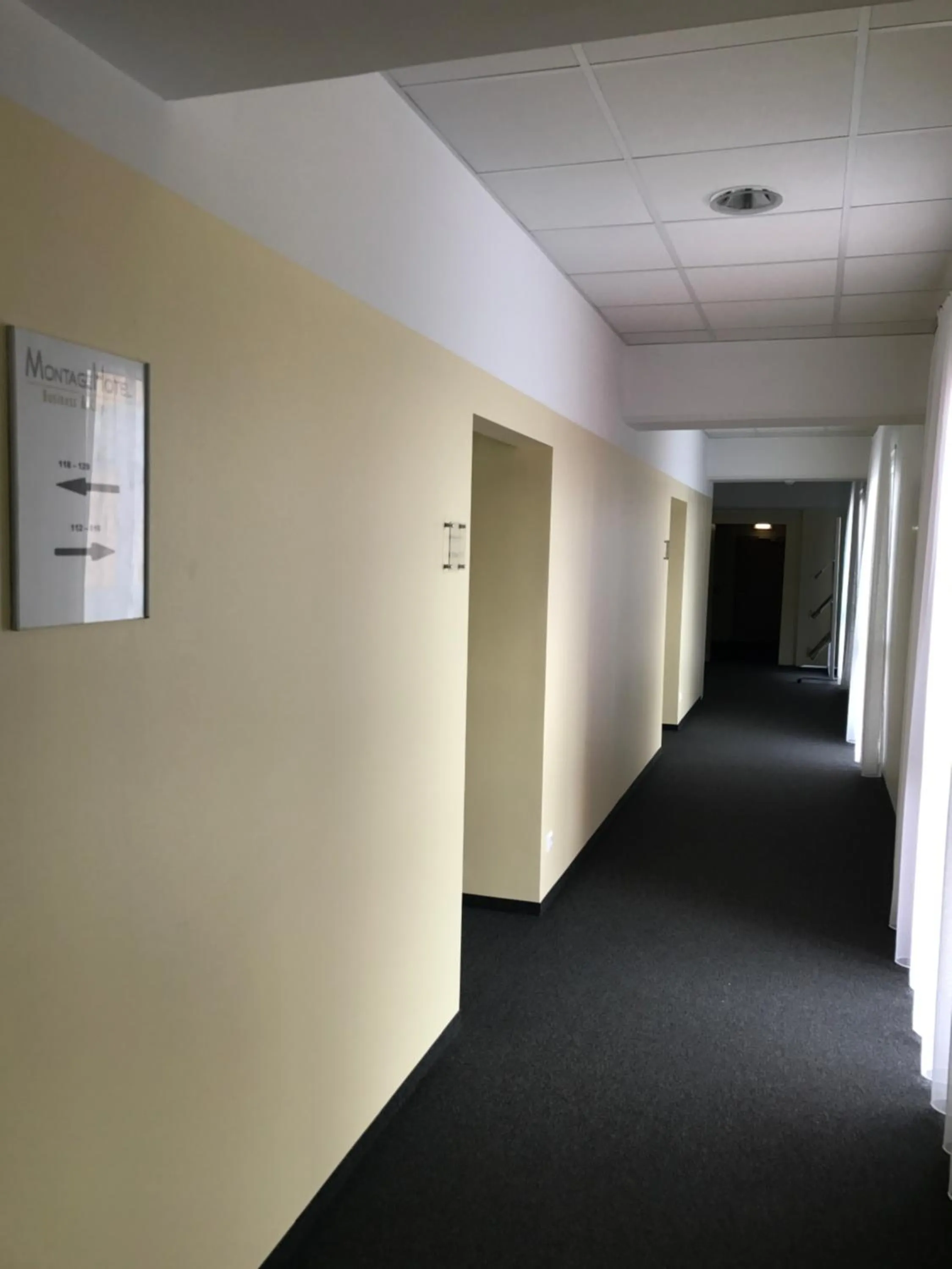 Area and facilities in Business & City