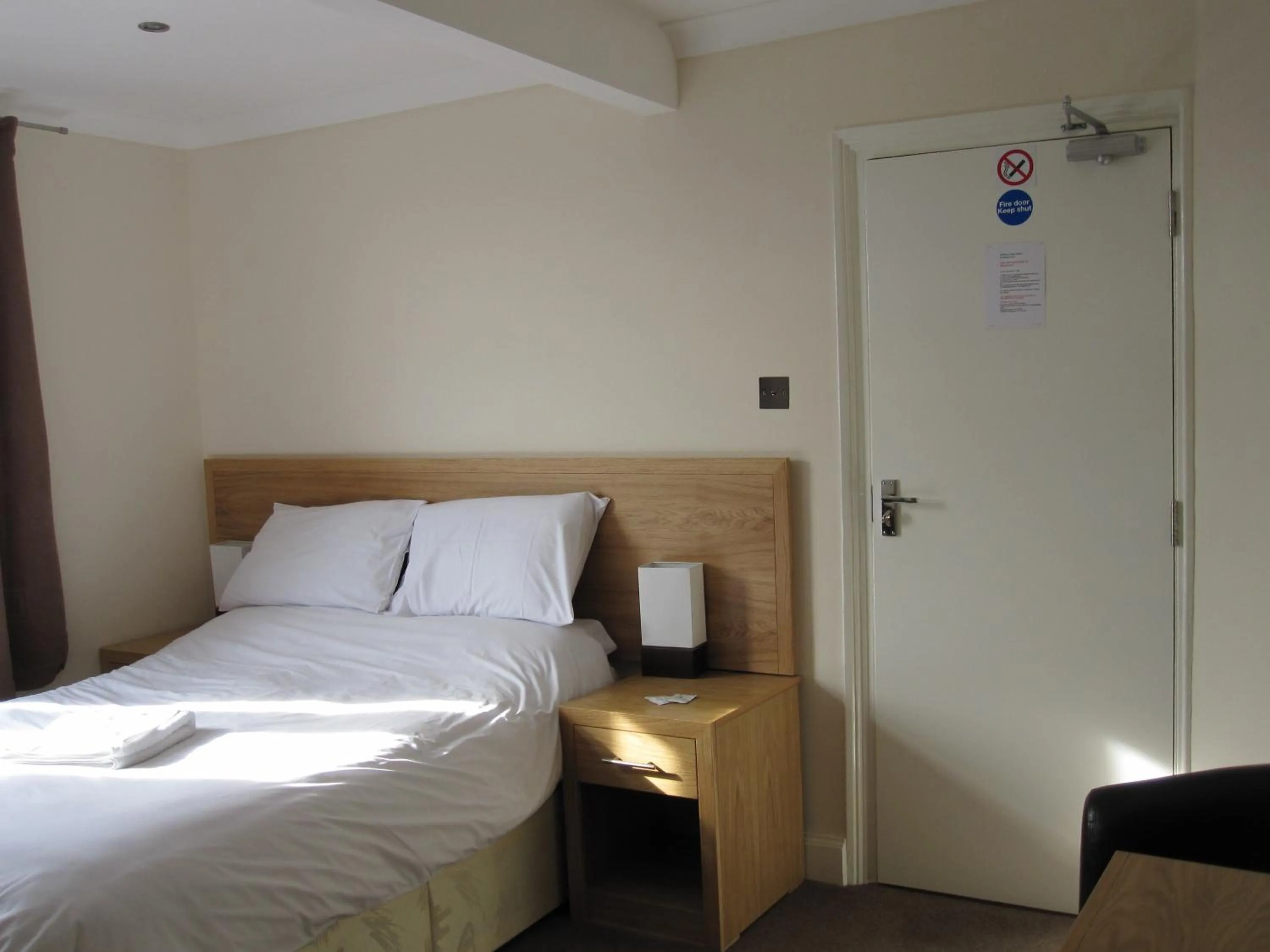 Bedroom in Clifton Lodge Hotel