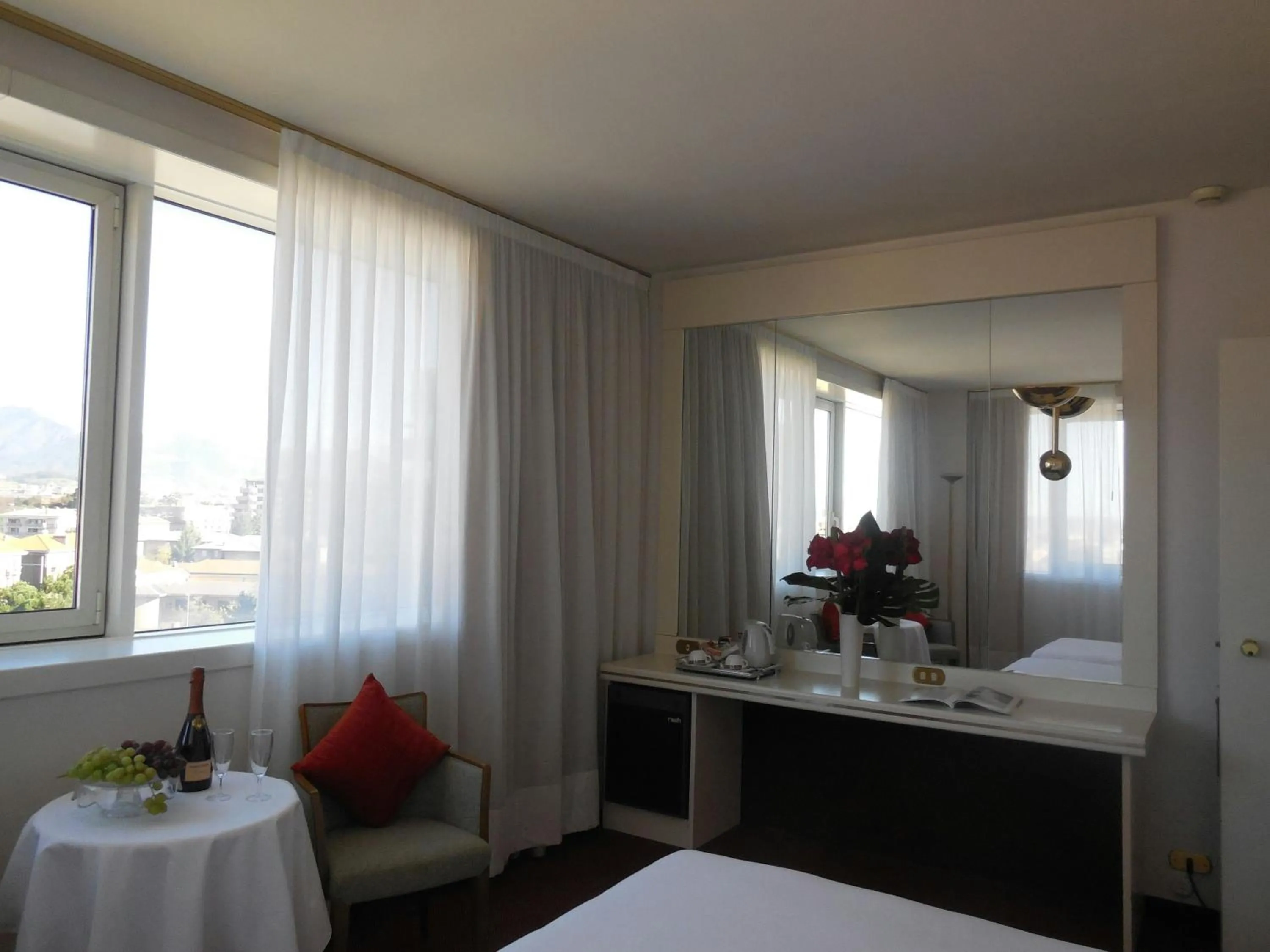 Photo of the whole room, Bed in Starhotels Cristallo Palace