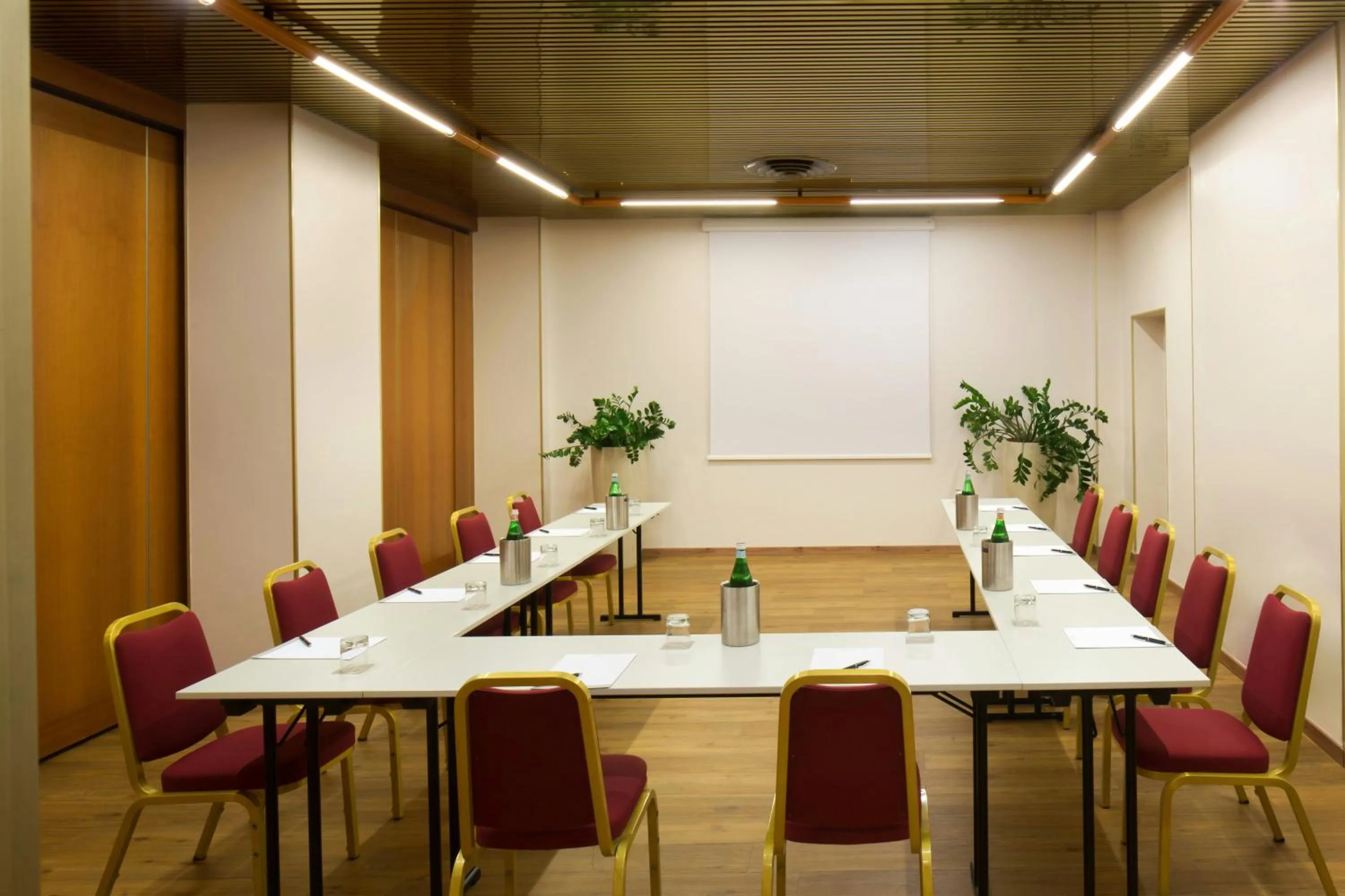 Meeting/conference room in Starhotels Cristallo Palace