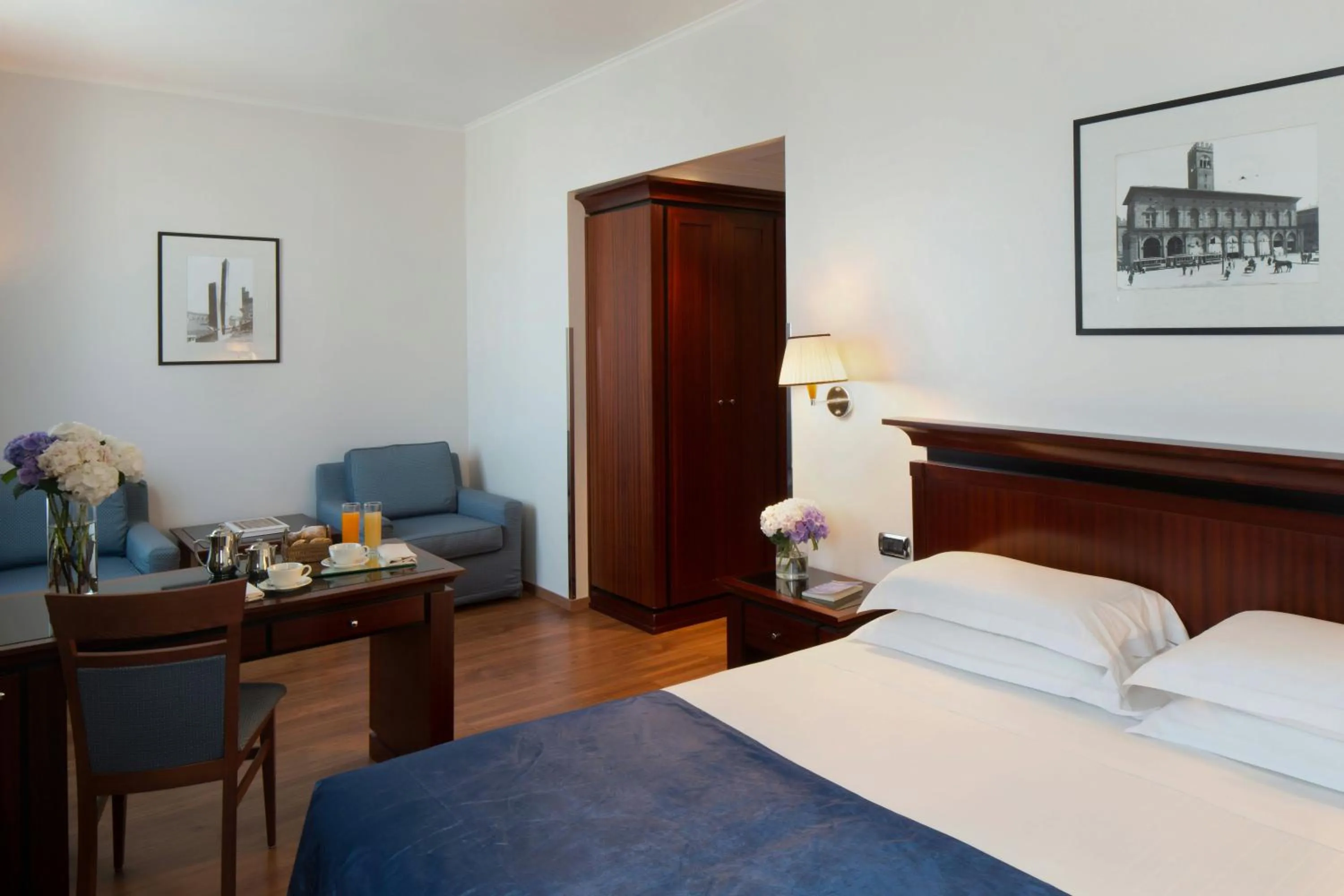 Photo of the whole room, Bed in Starhotels Excelsior