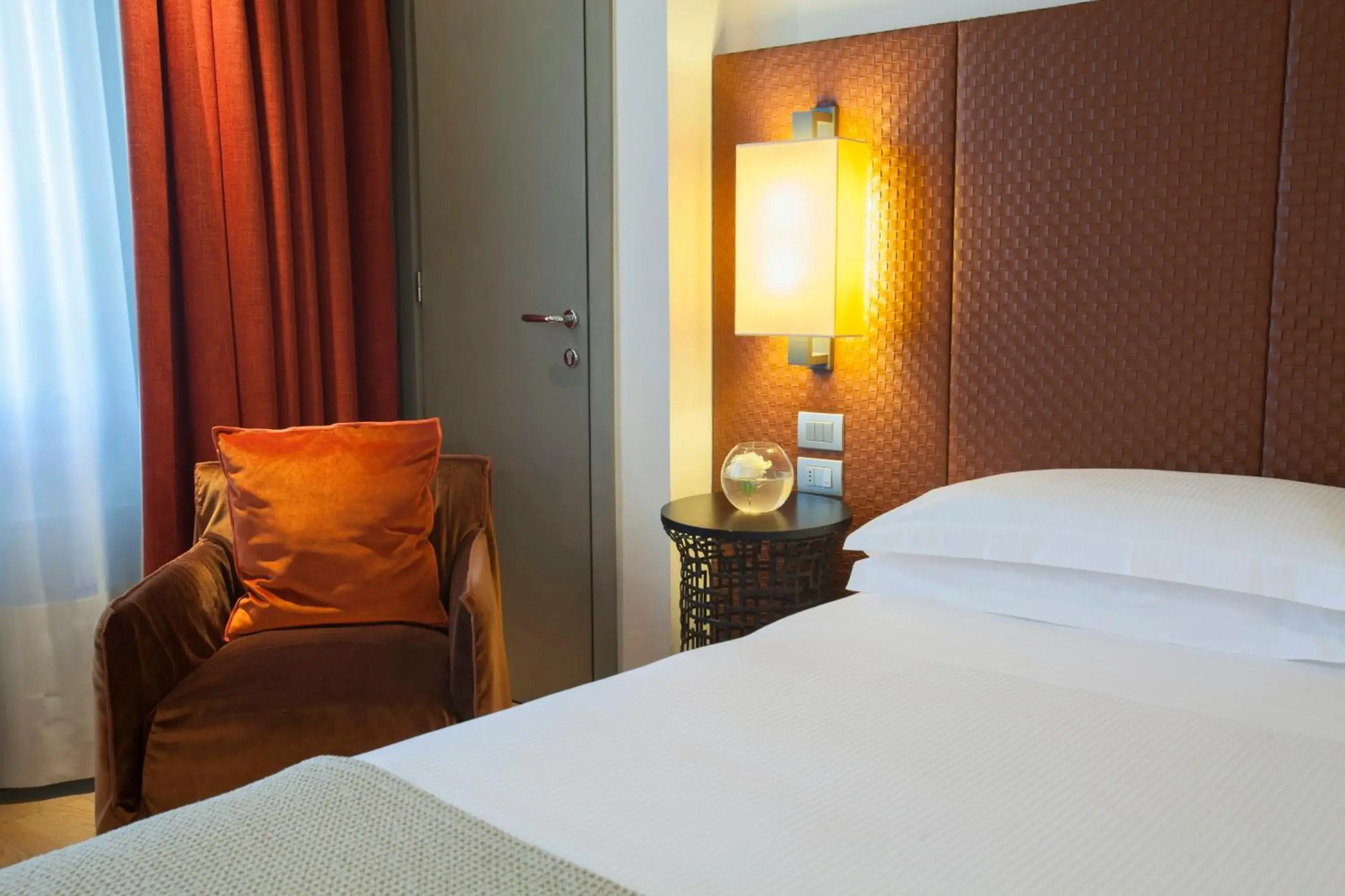 Two Connecting Double Rooms in Starhotels Michelangelo Florence Two Connecting Double Rooms in Starhotels Michelangelo Florence