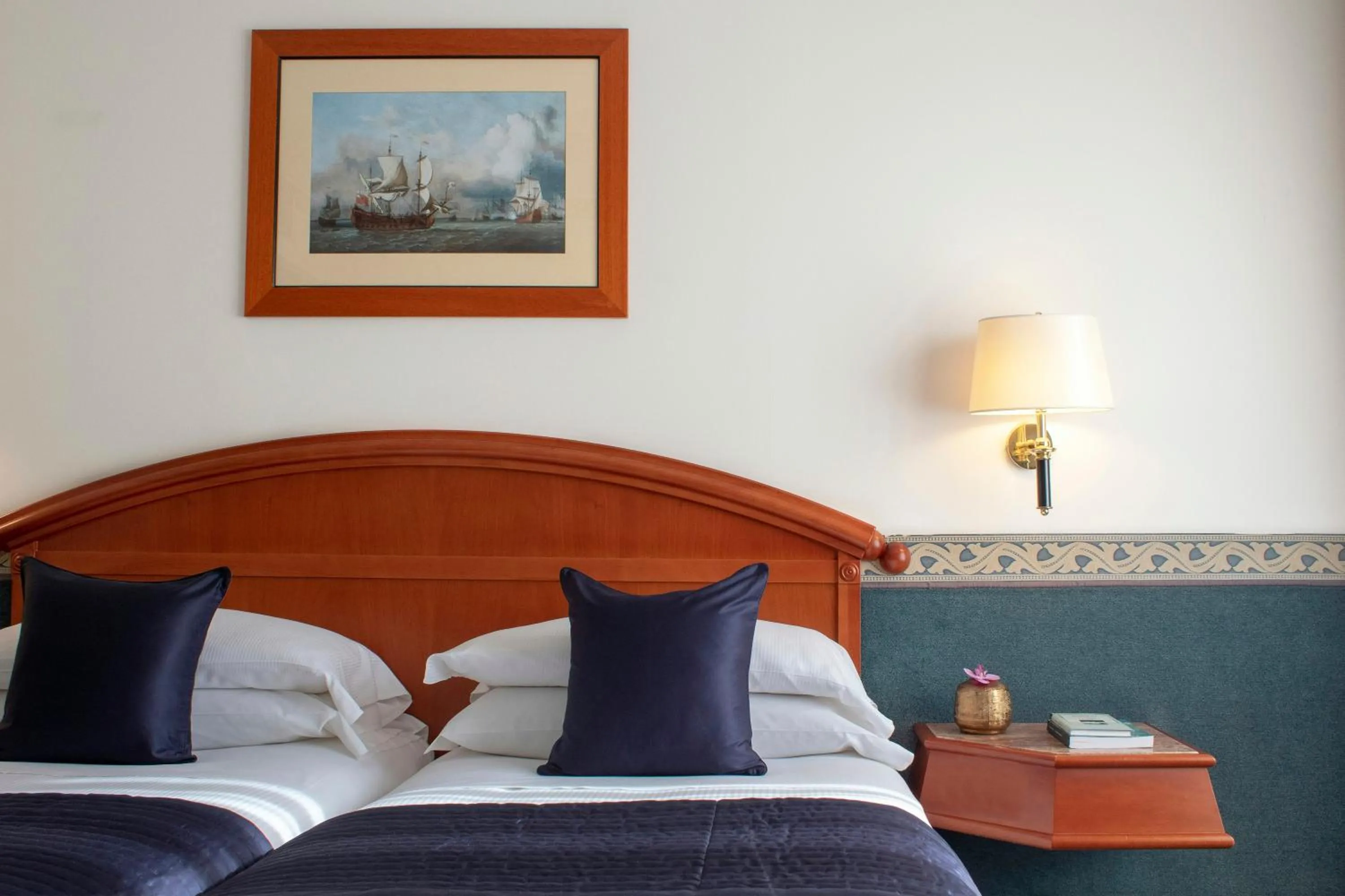 Bedroom, Bed in Starhotels Vespucci