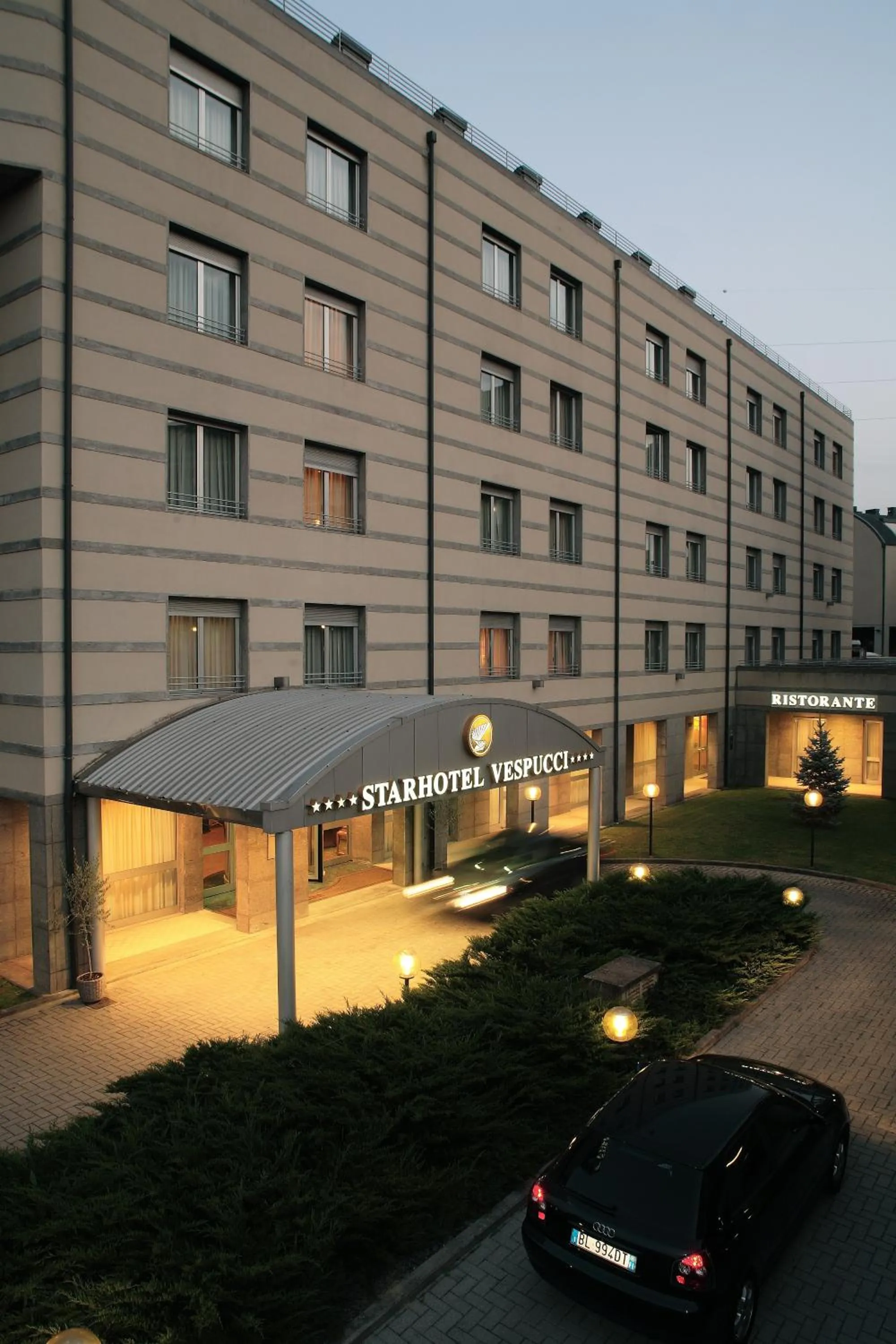 Property building in Starhotels Vespucci