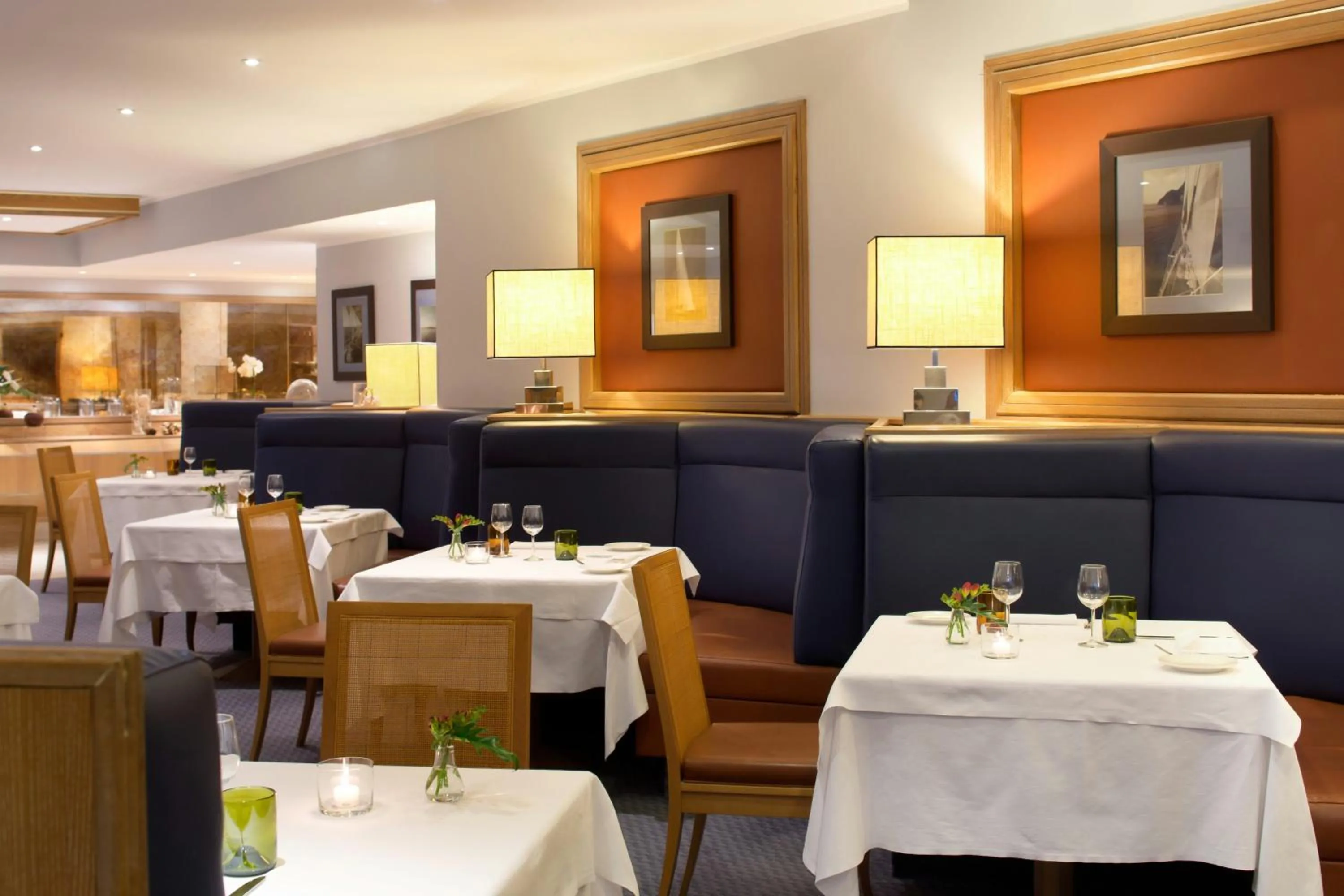 Restaurant/places to eat in Starhotels President