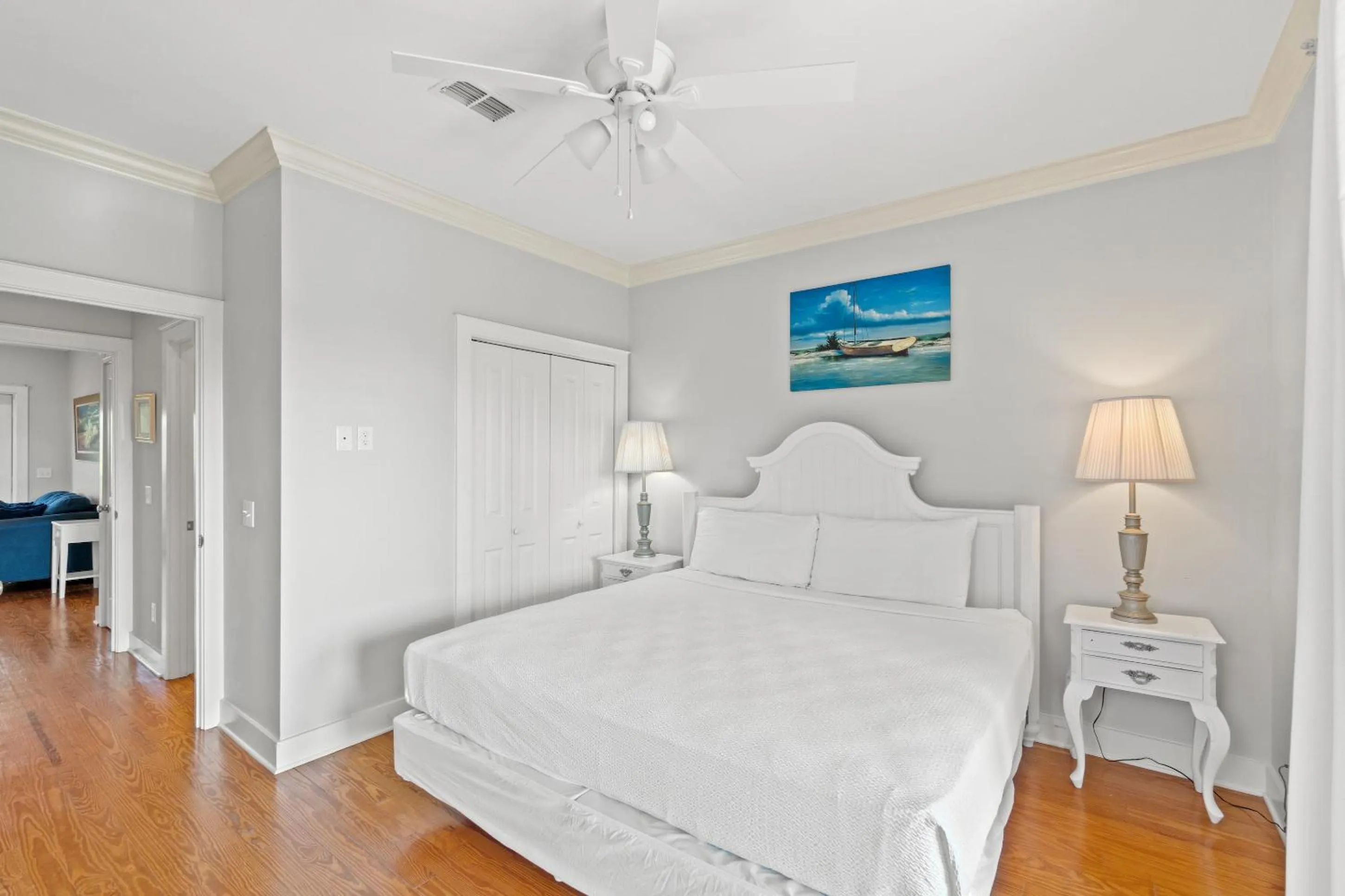 Bed in La Valencia Villas