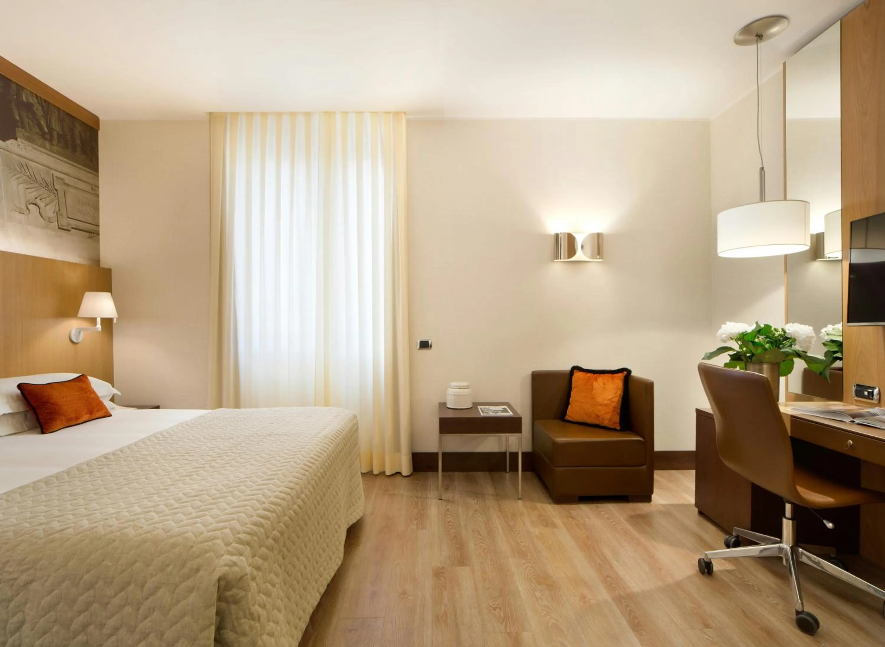 Photo of the whole room, Bed in Starhotels Ritz