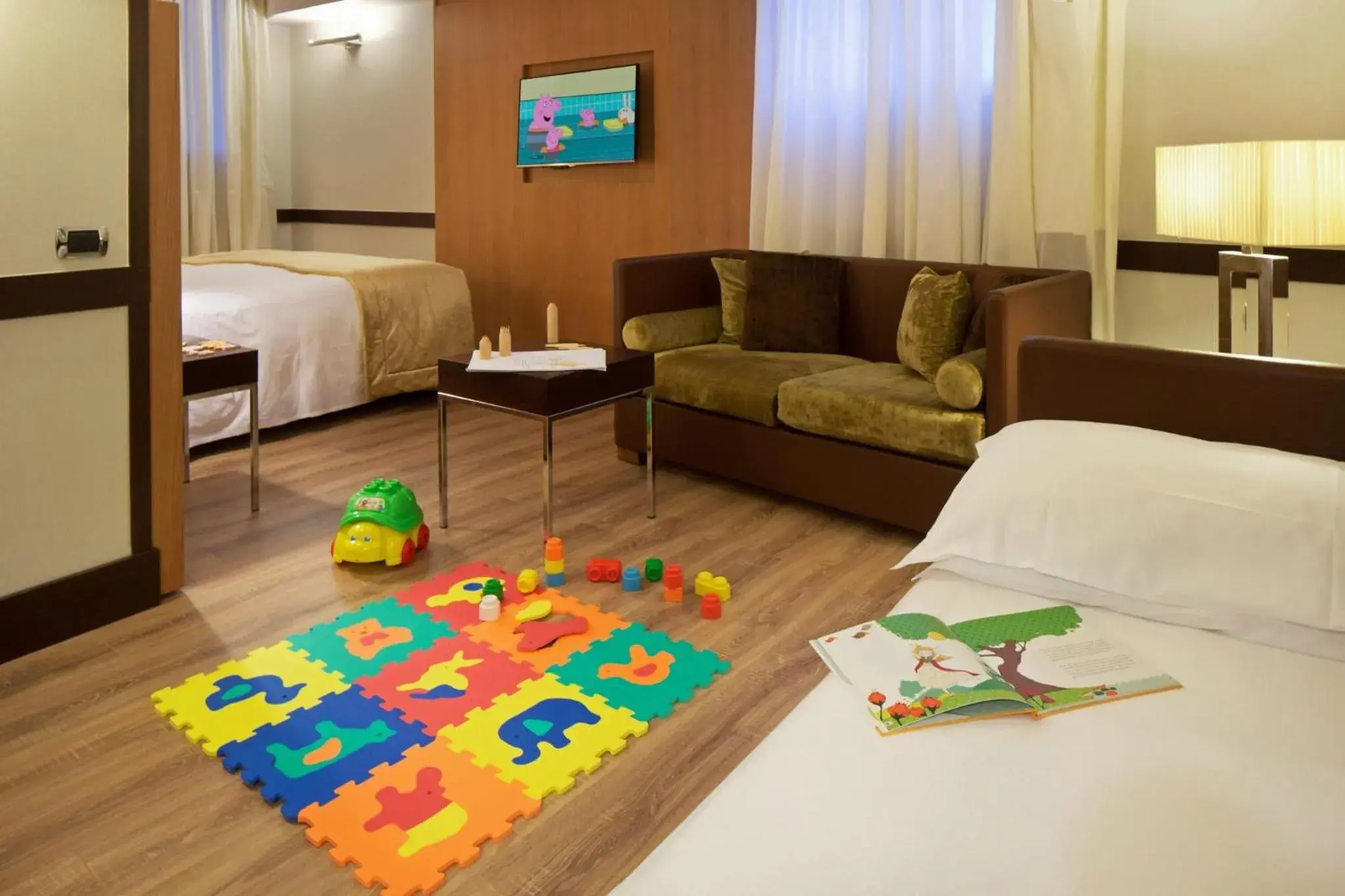 Deluxe Triple Room in Starhotels Ritz Deluxe Triple Room in Starhotels Ritz