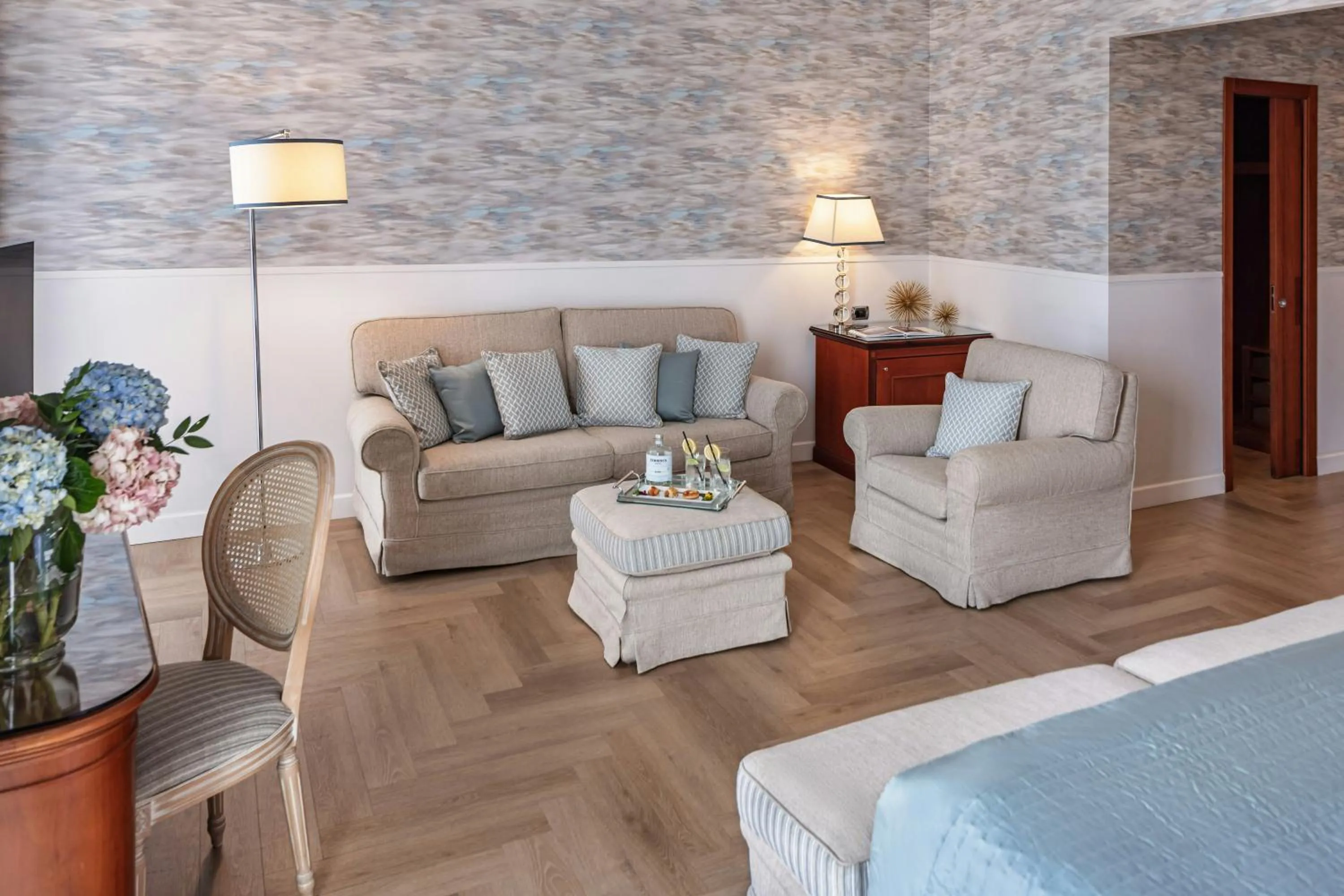 Photo of the whole room in Starhotels Terminus