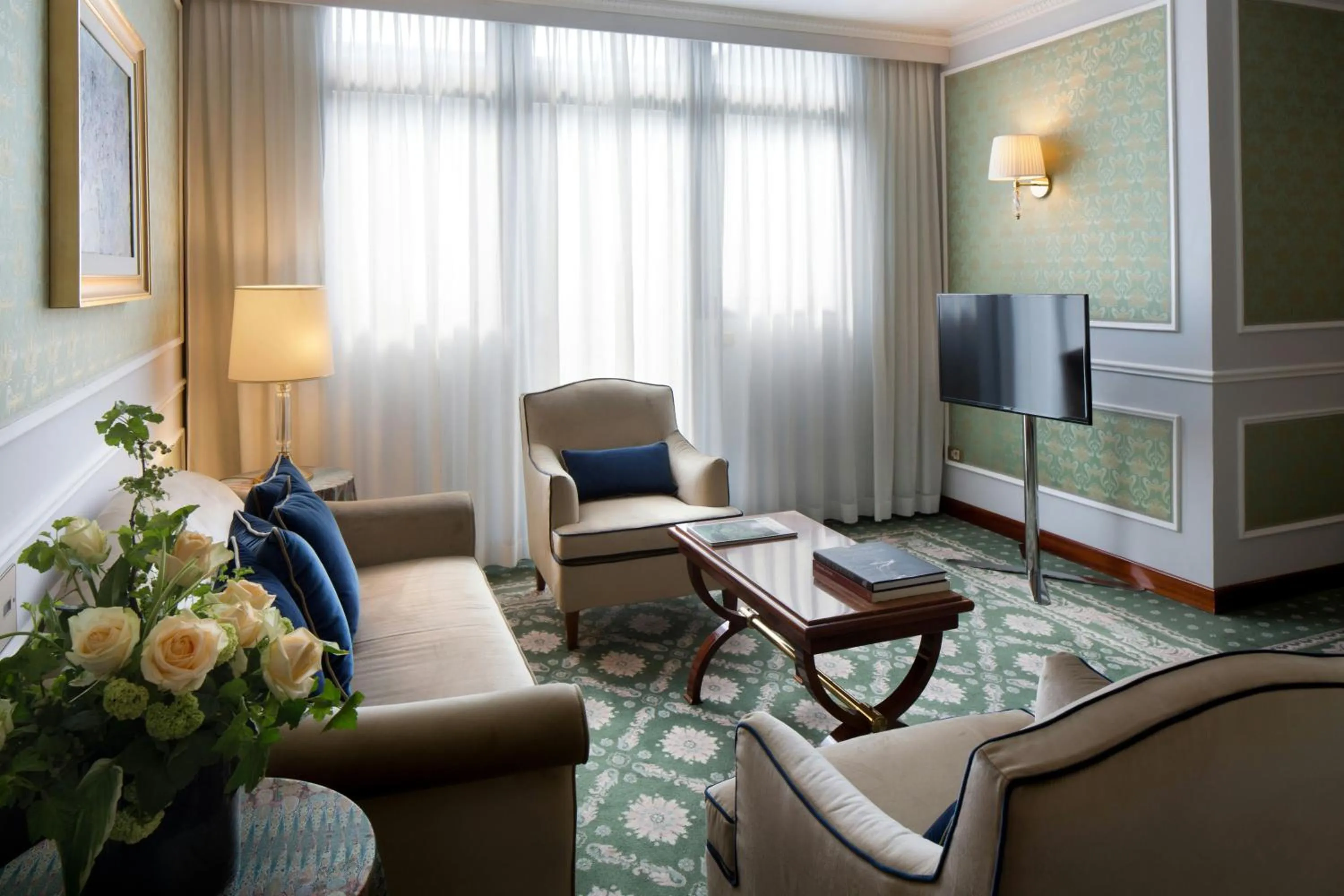 Photo of the whole room in Starhotels Du Parc