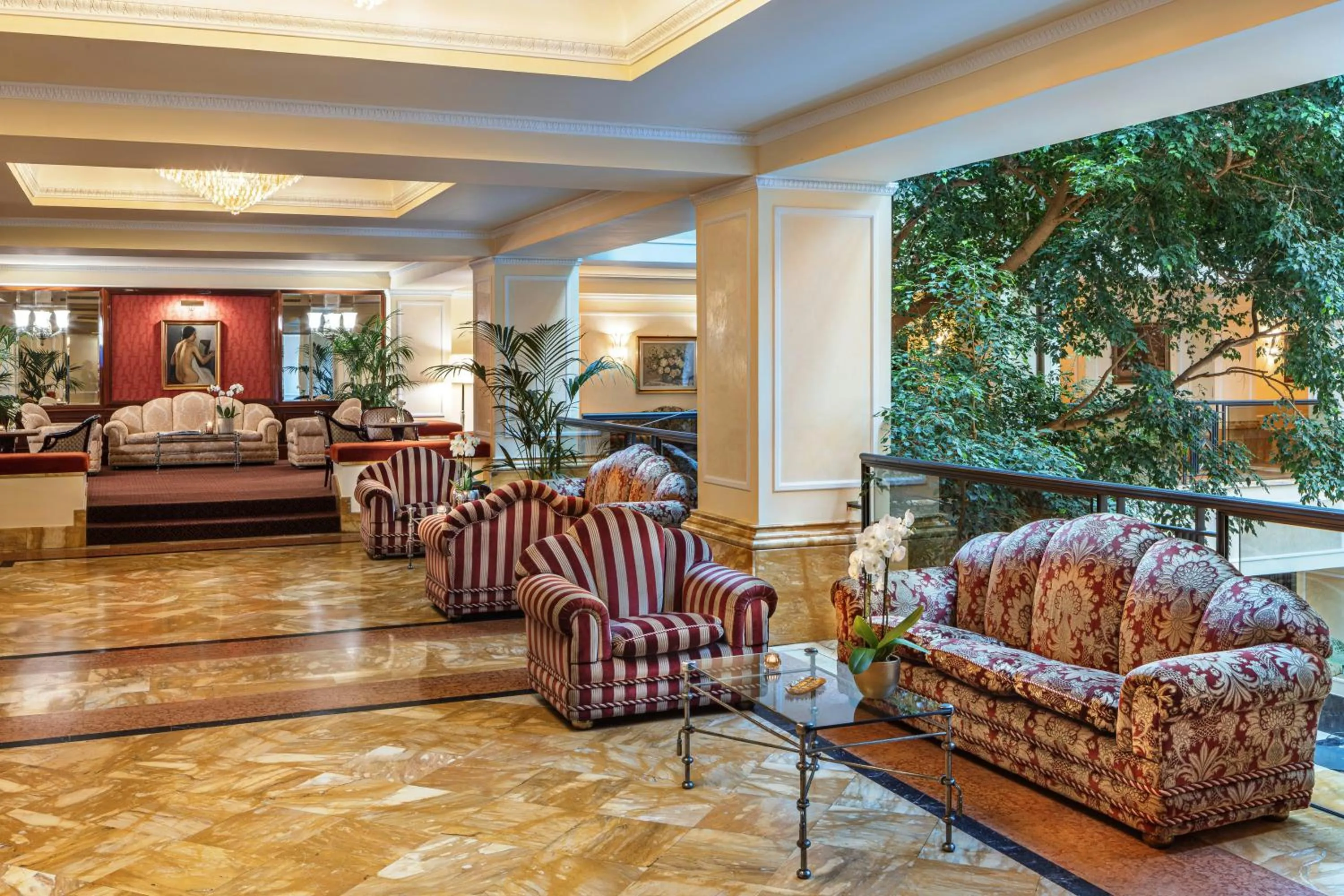 Lobby or reception, Bed in Starhotels Du Parc