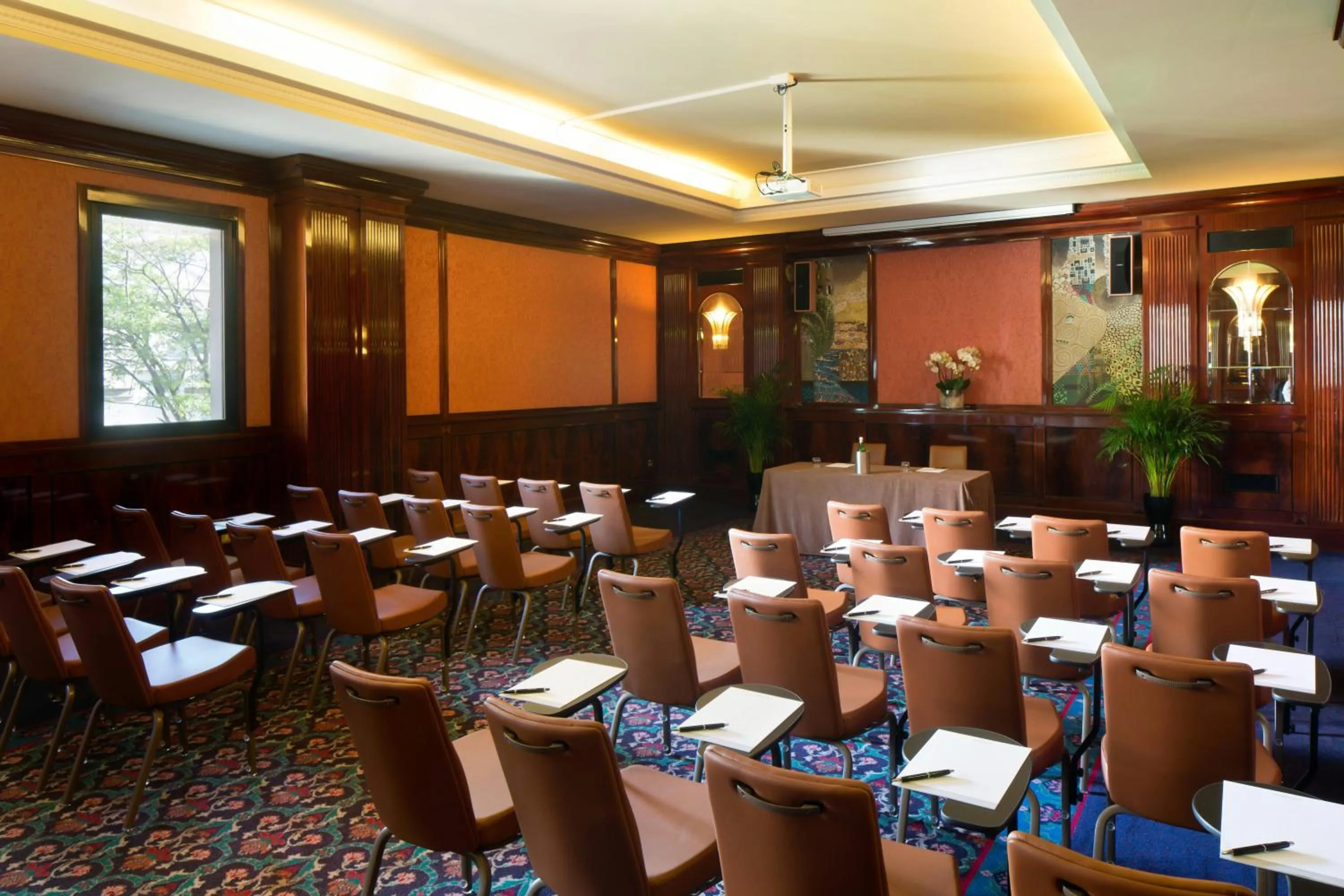 Meeting/conference room in Starhotels Du Parc