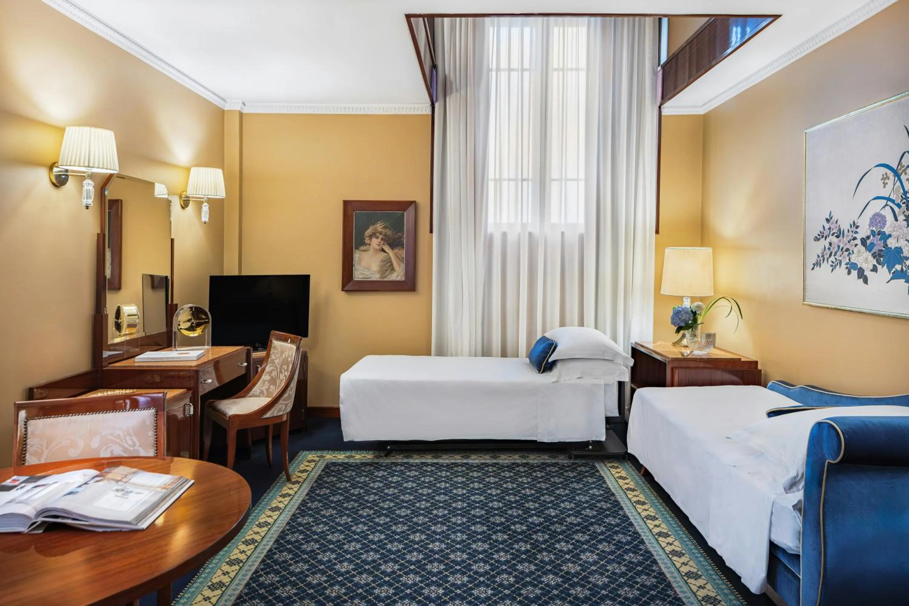 Photo of the whole room, Bed in Starhotels Du Parc