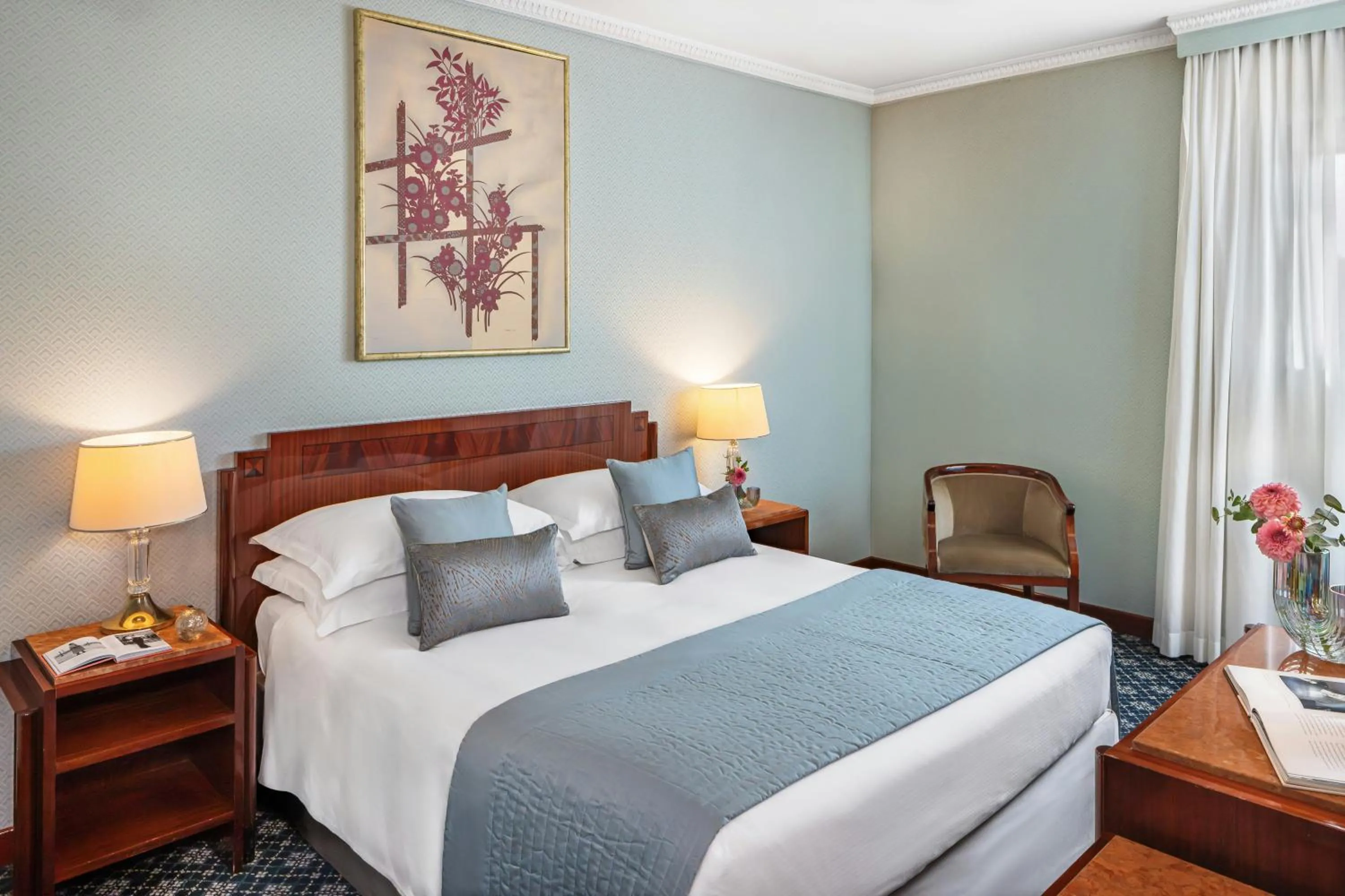 Photo of the whole room, Bed in Starhotels Du Parc