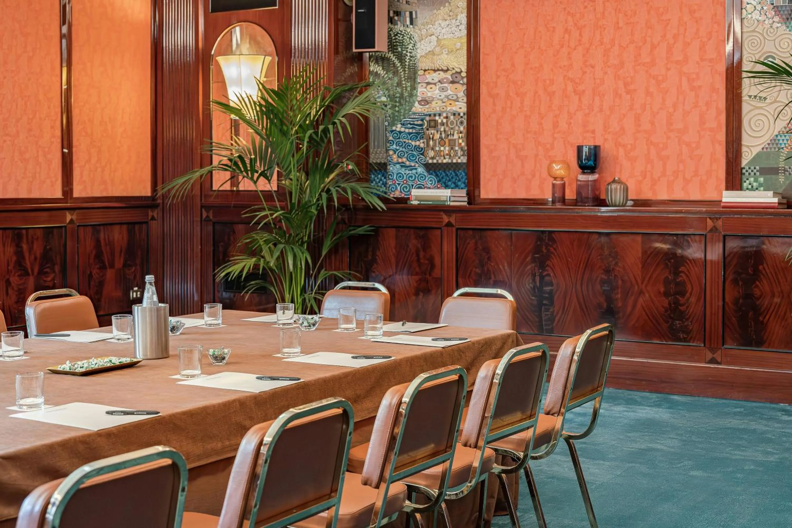 Meeting/conference room in Starhotels Du Parc