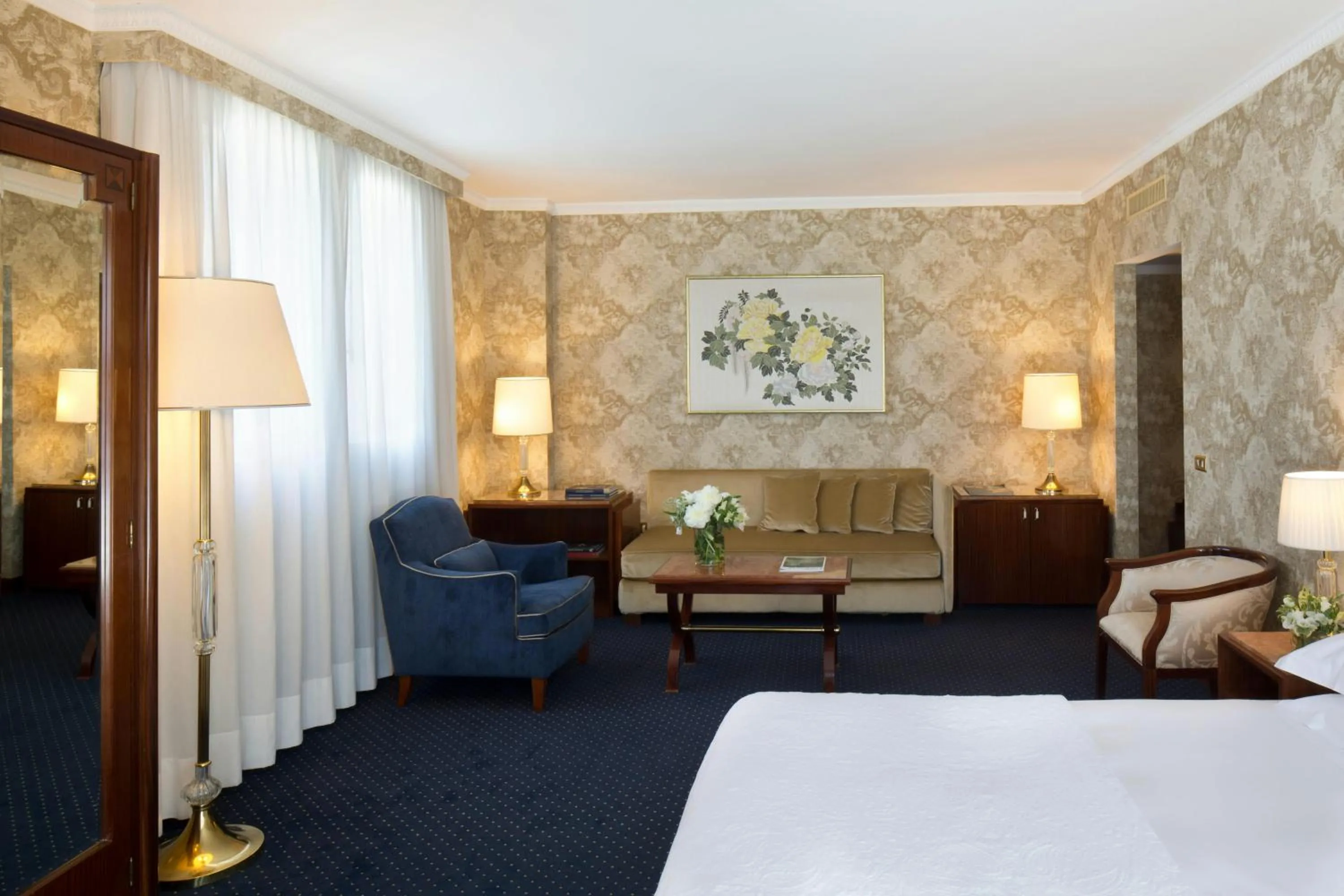 Photo of the whole room, Bed in Starhotels Du Parc