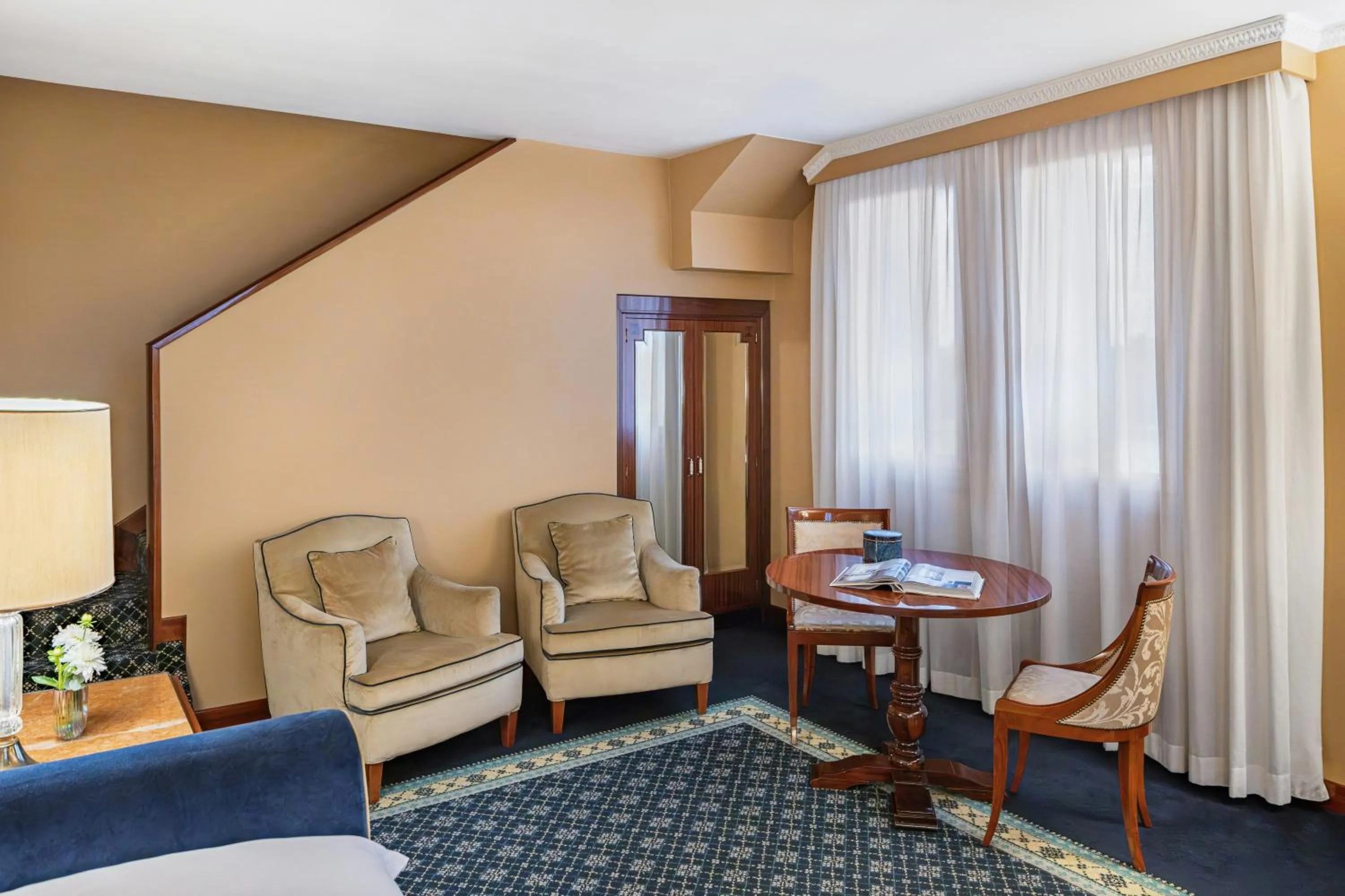 Photo of the whole room in Starhotels Du Parc