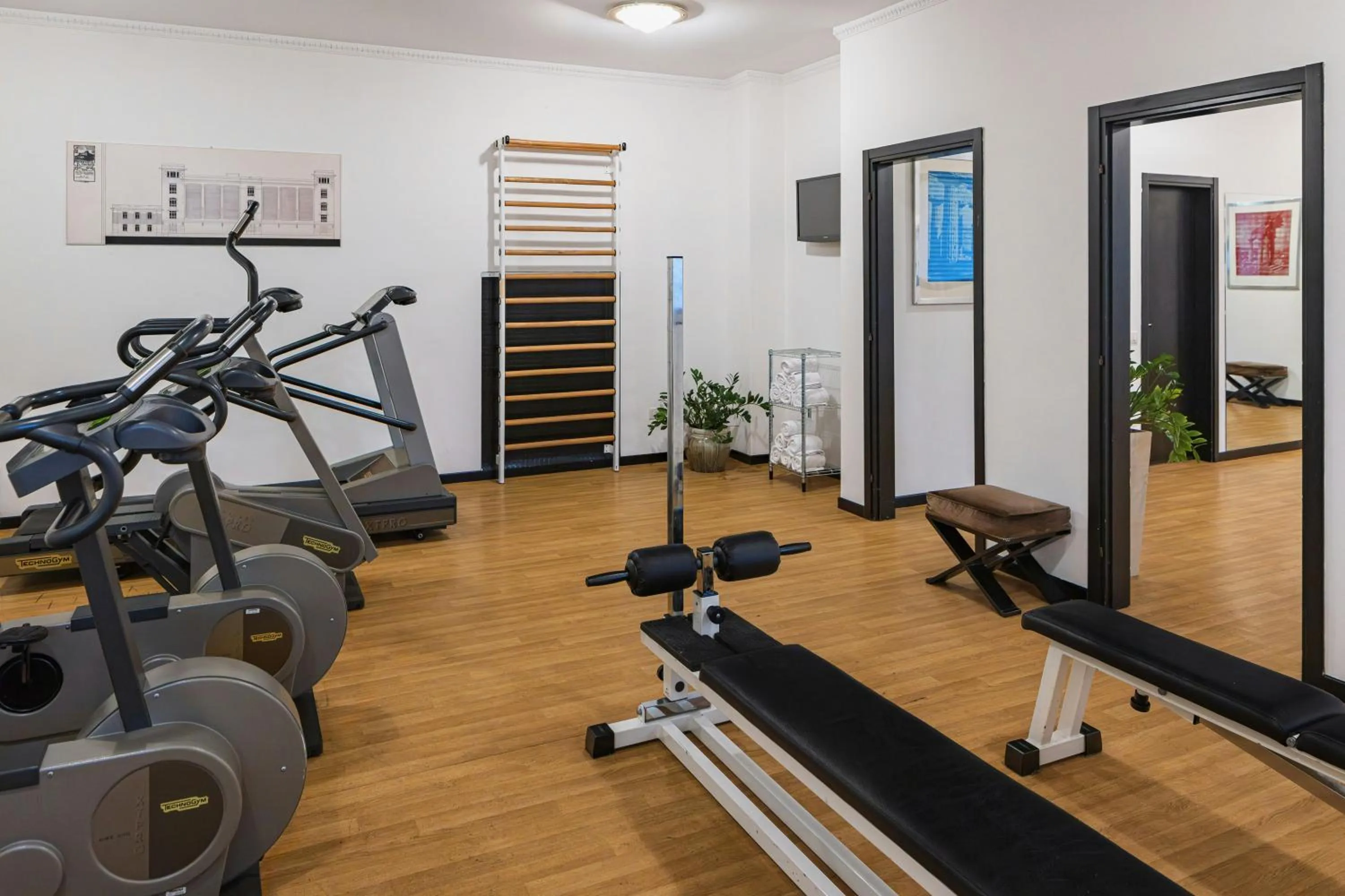 Fitness centre/facilities in Starhotels Du Parc